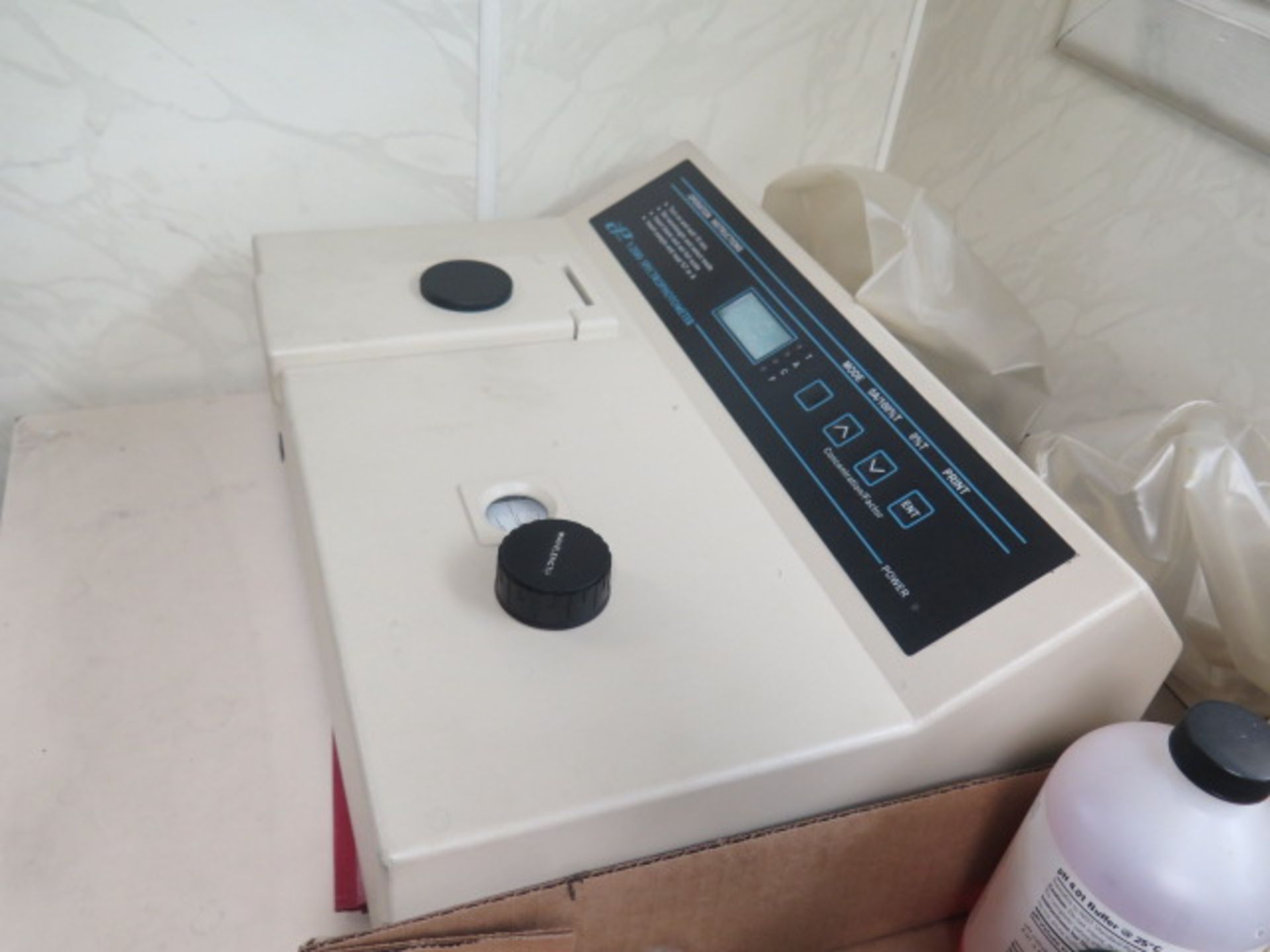 Cole Parmer mdl. 1200 Spectrophotometer w/ Acces (SOLD AS-IS - NO WARRANTY) - Image 3 of 6