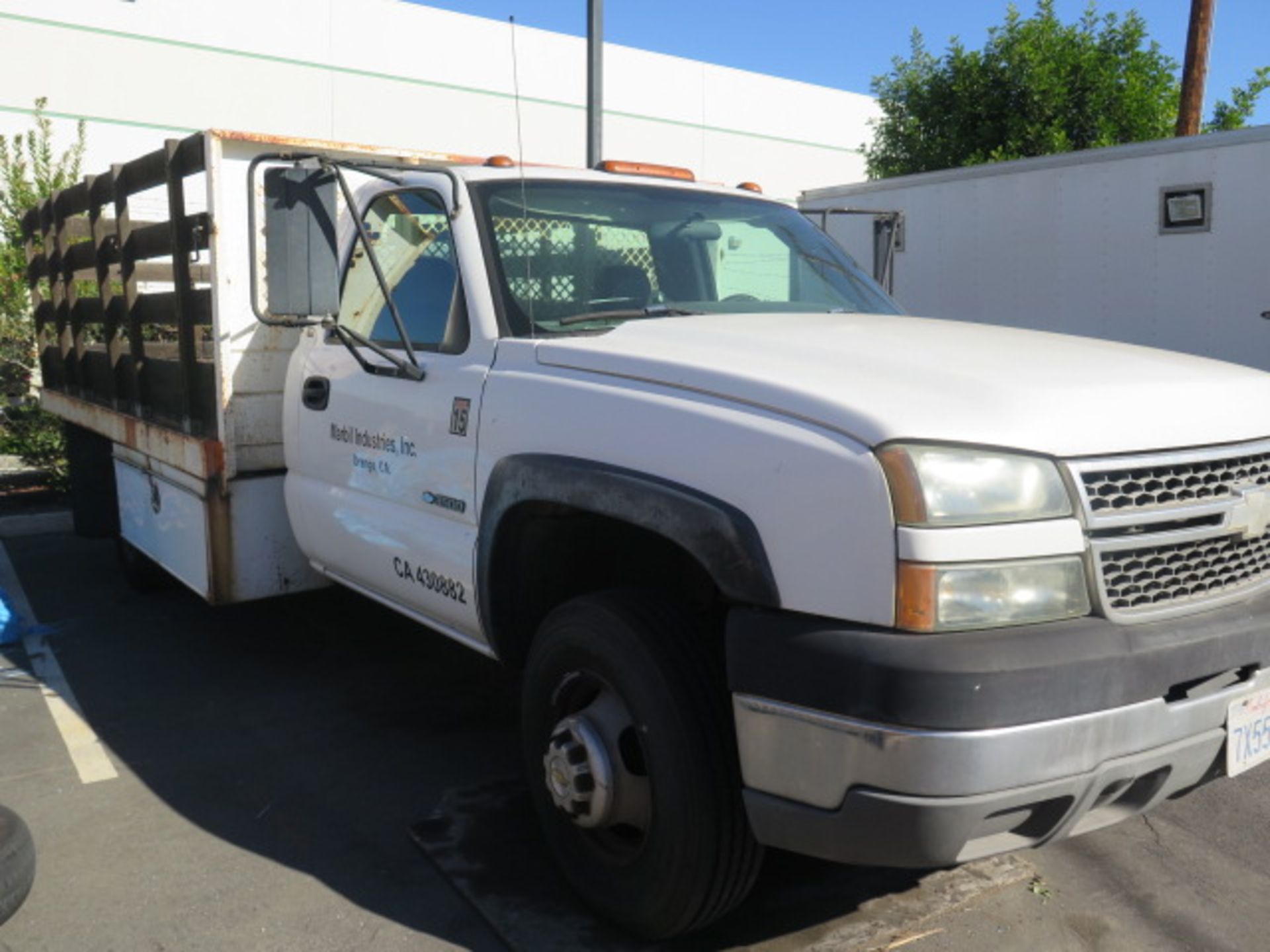 Chevrolet Silverado 3500 12’ Stake-Bed Truck Lisc# 7X55273 w/ Vortec 8100 8.1L Gas, Auto, SOLD AS IS - Image 3 of 24