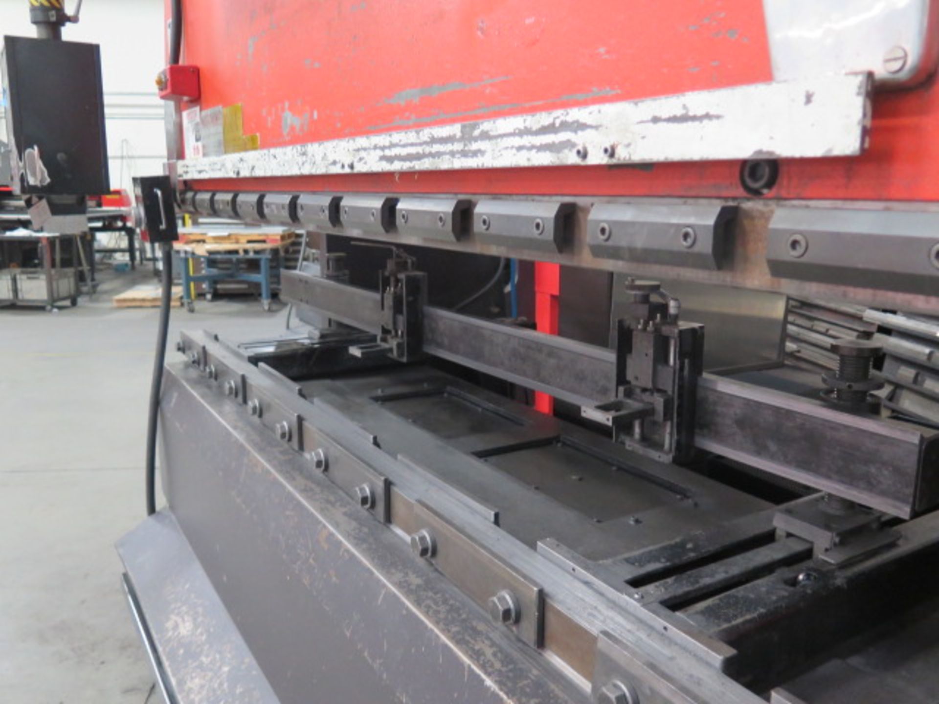 Amada RG-80 88 Ton x 8’ CNC Press Brake s/n 50034 w/ Amada NC9-EX II Controls, SOLD AS IS - Image 4 of 15