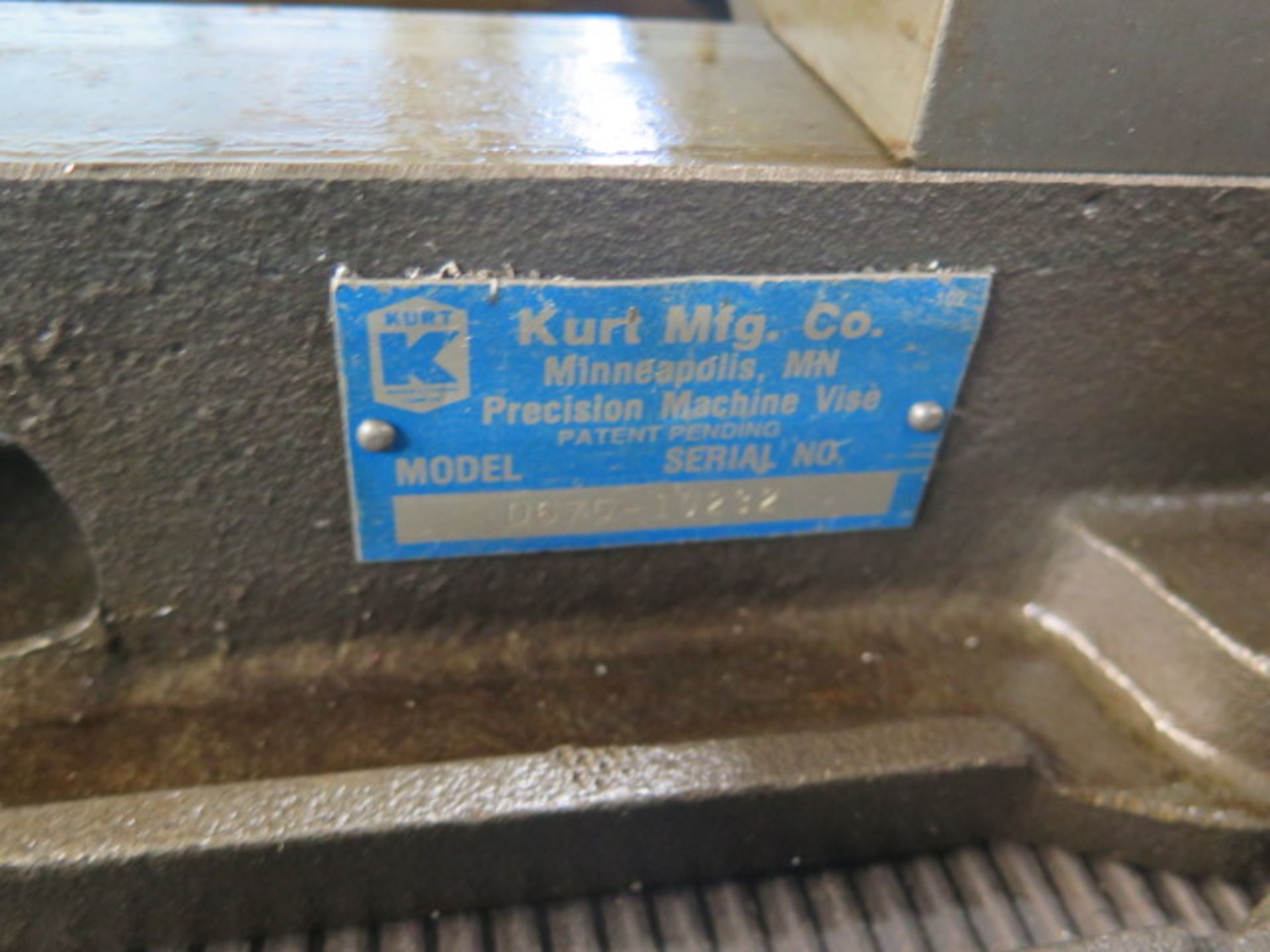 Kurt 6" Angle-Lock Vise (SOLD AS-IS - NO WARRANTY) - Image 4 of 4