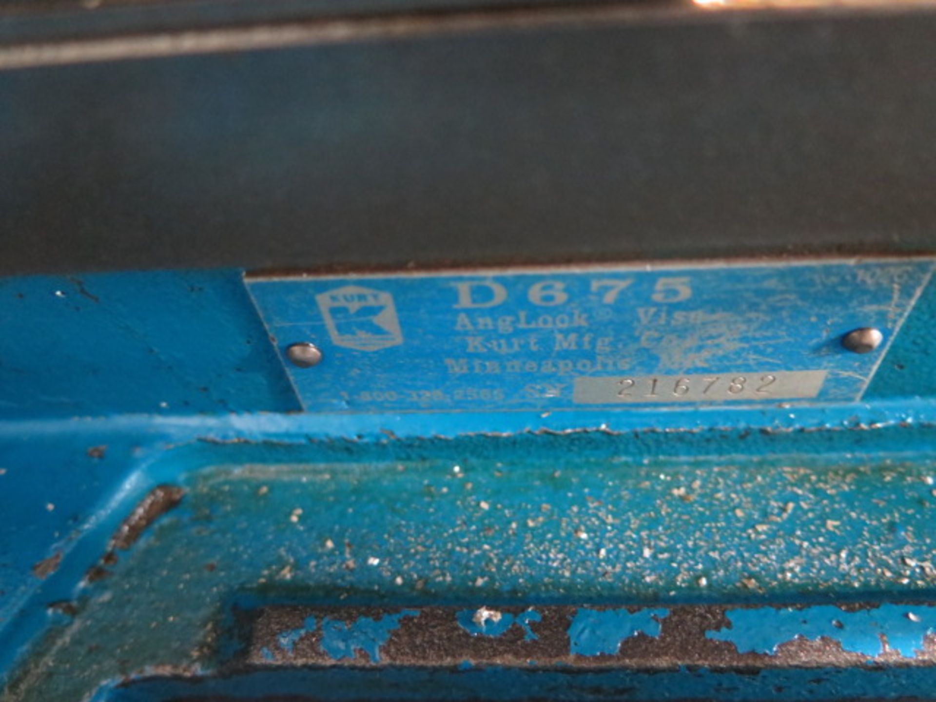 Kurt D675 6" Angle-Lock Vise (SOLD AS-IS - NO WARRANTY) - Image 4 of 4