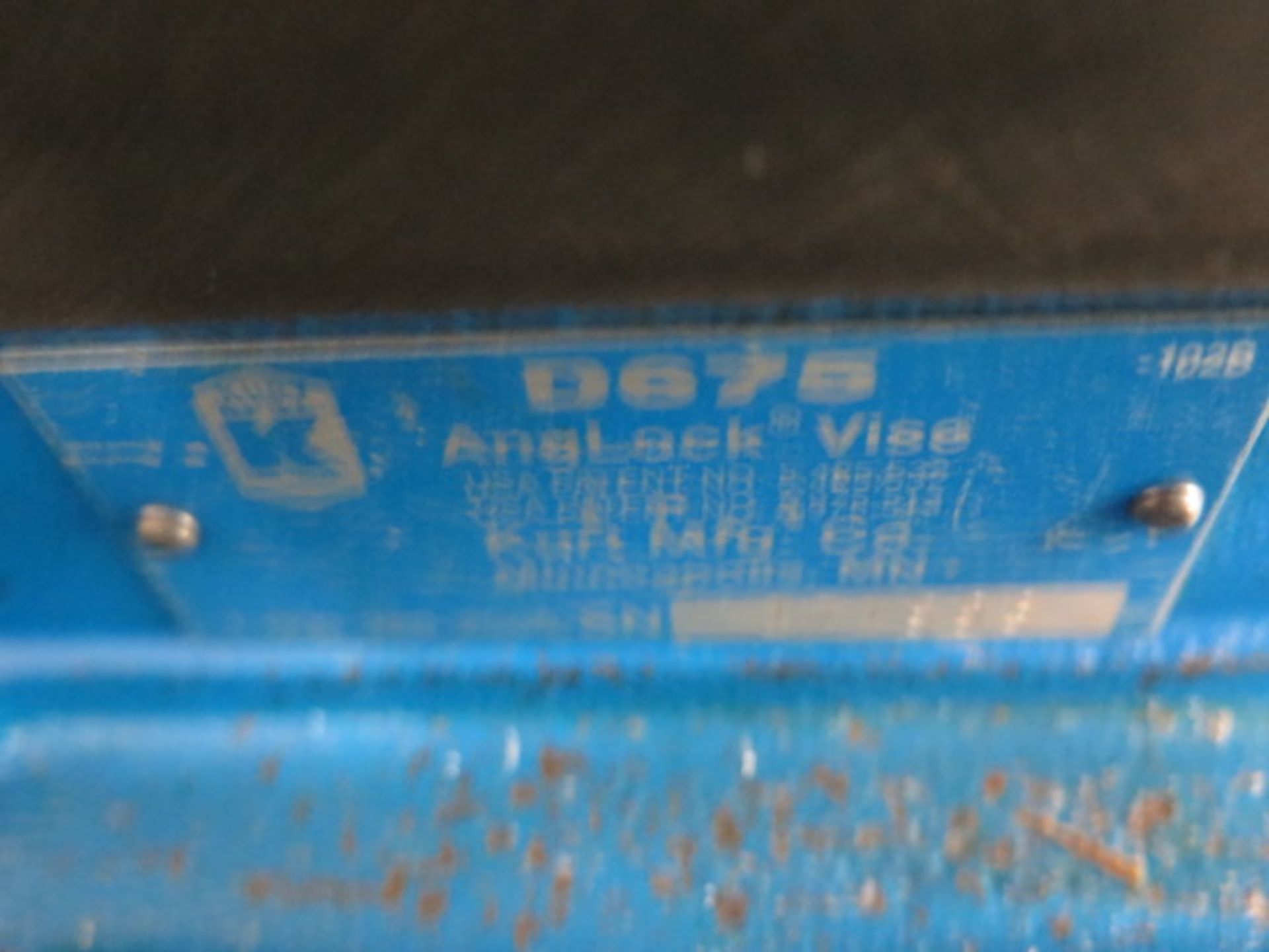 Kurt D675 6" Angle-Lock Vise (SOLD AS-IS - NO WARRANTY) - Image 4 of 4