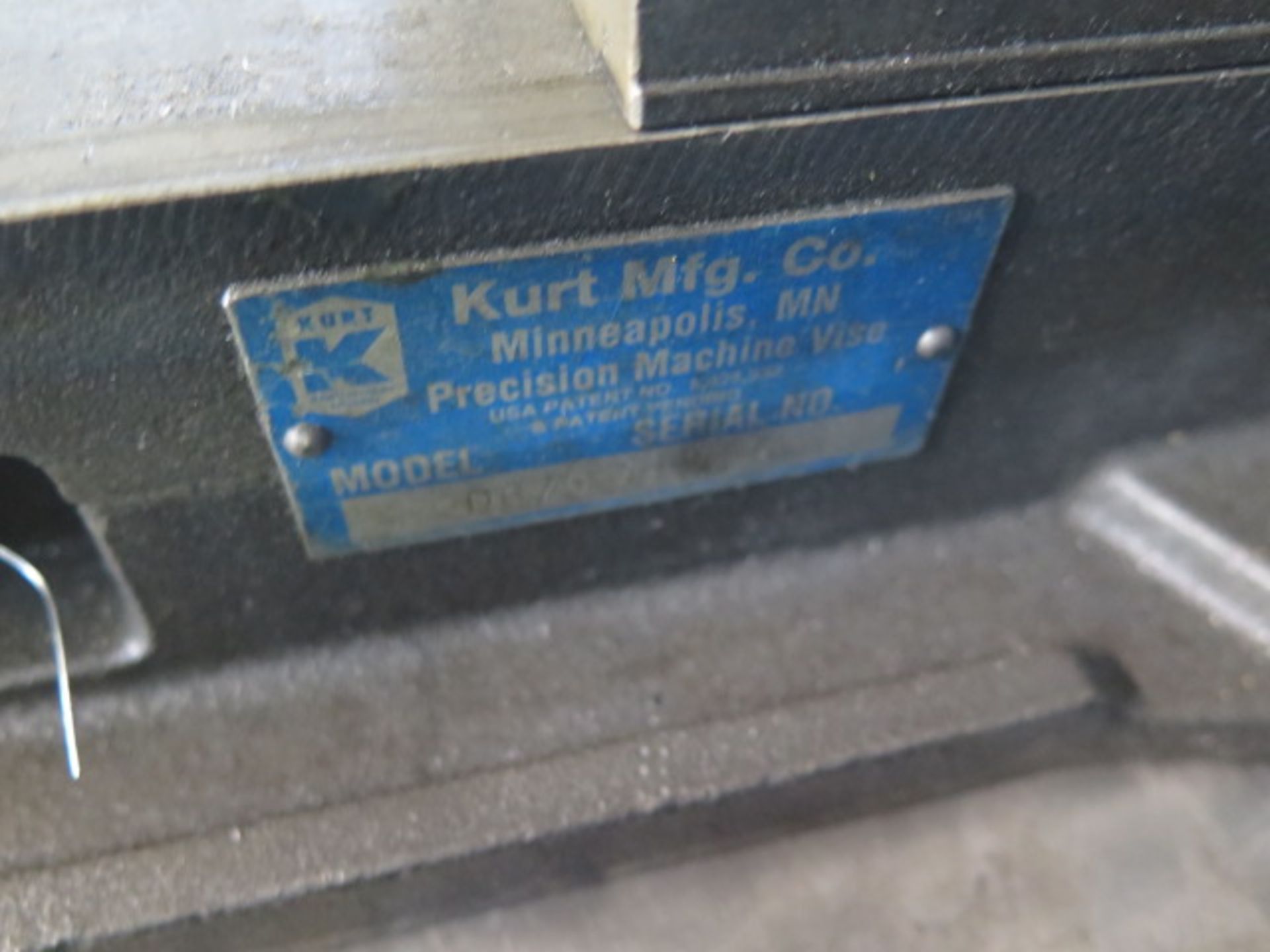 Kurt 6" Angle-Lock Vise (SOLD AS-IS - NO WARRANTY) - Image 4 of 4