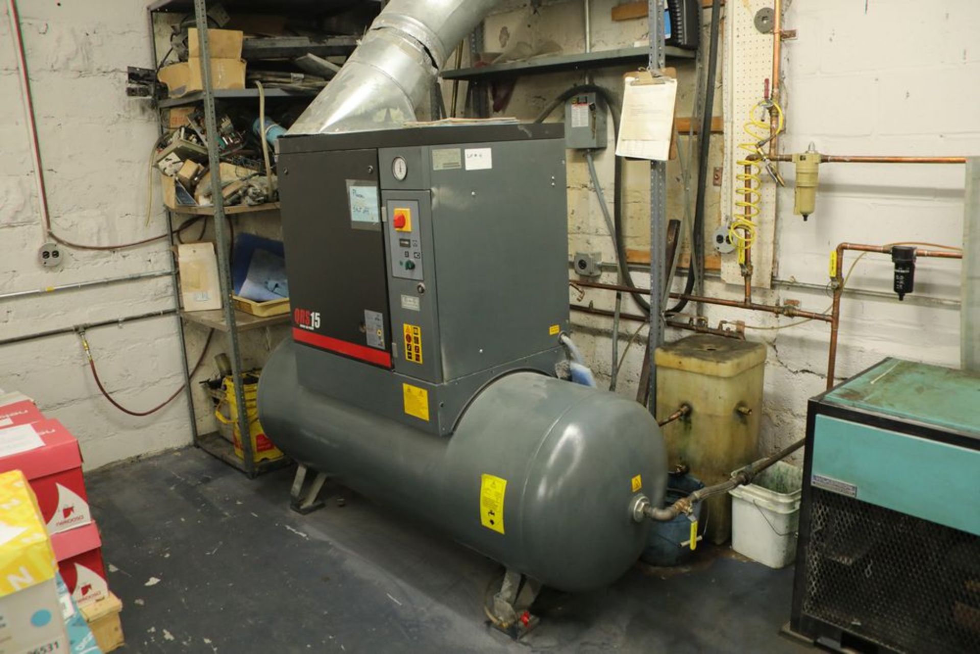 2006 QRS15 Rotary Air-Power air compressor with a Wilkerson air drying system, fully functional