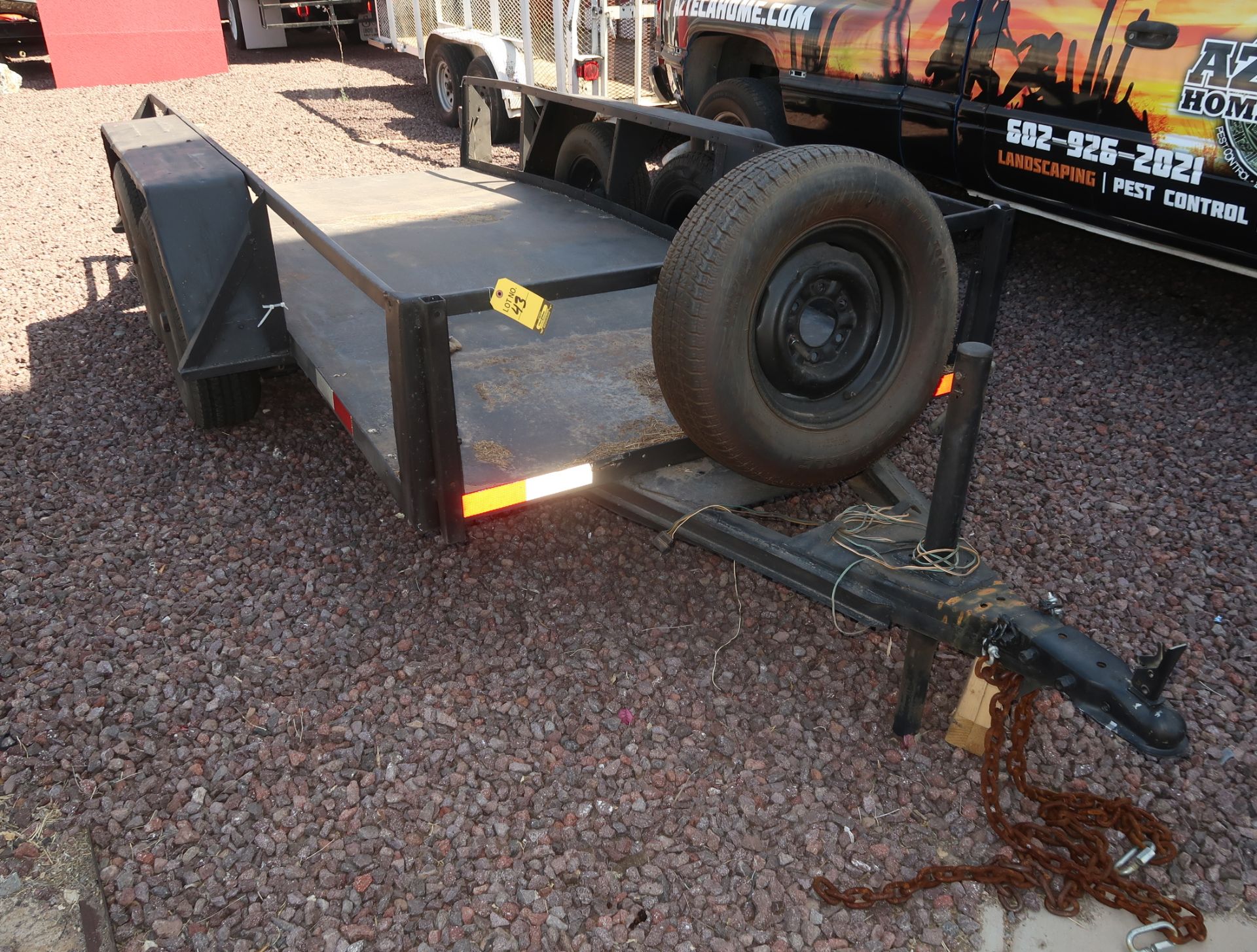 12' X 5' FLATBED TRAILER, 2-AXLE