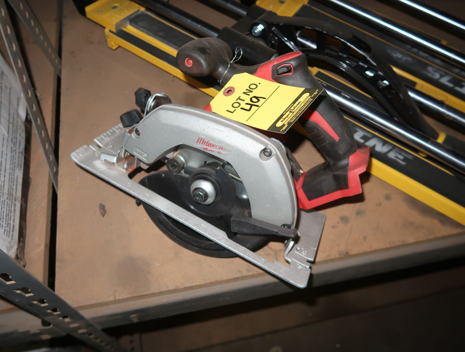 MILWAUKEE 6.5" CIRCULAR SAW