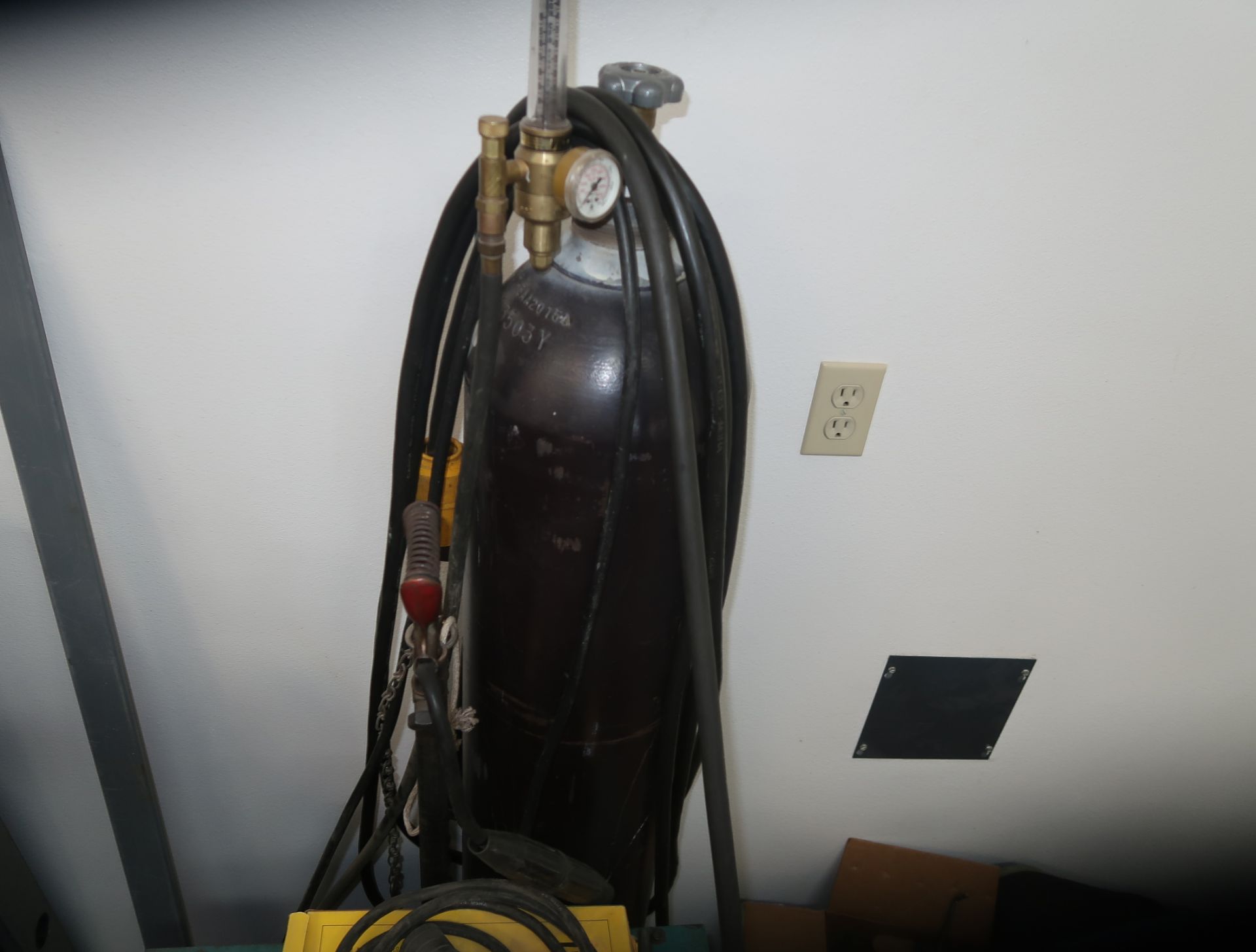 AIR PRODUCTS MIG 150 WELDER W/LEADS, GROUND, TANK, ETC., 230V 1PH - Image 2 of 3