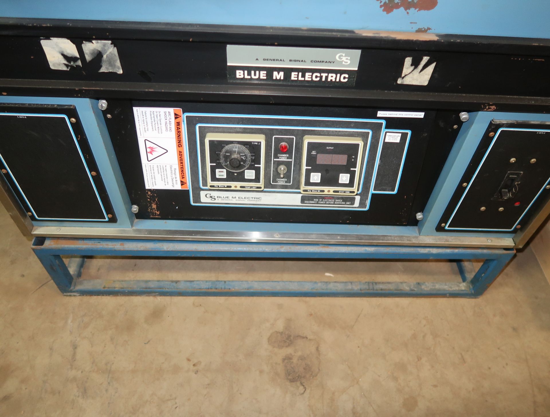 BLUE M 256 SIZE OVEN 480V 3PH - Image 2 of 3