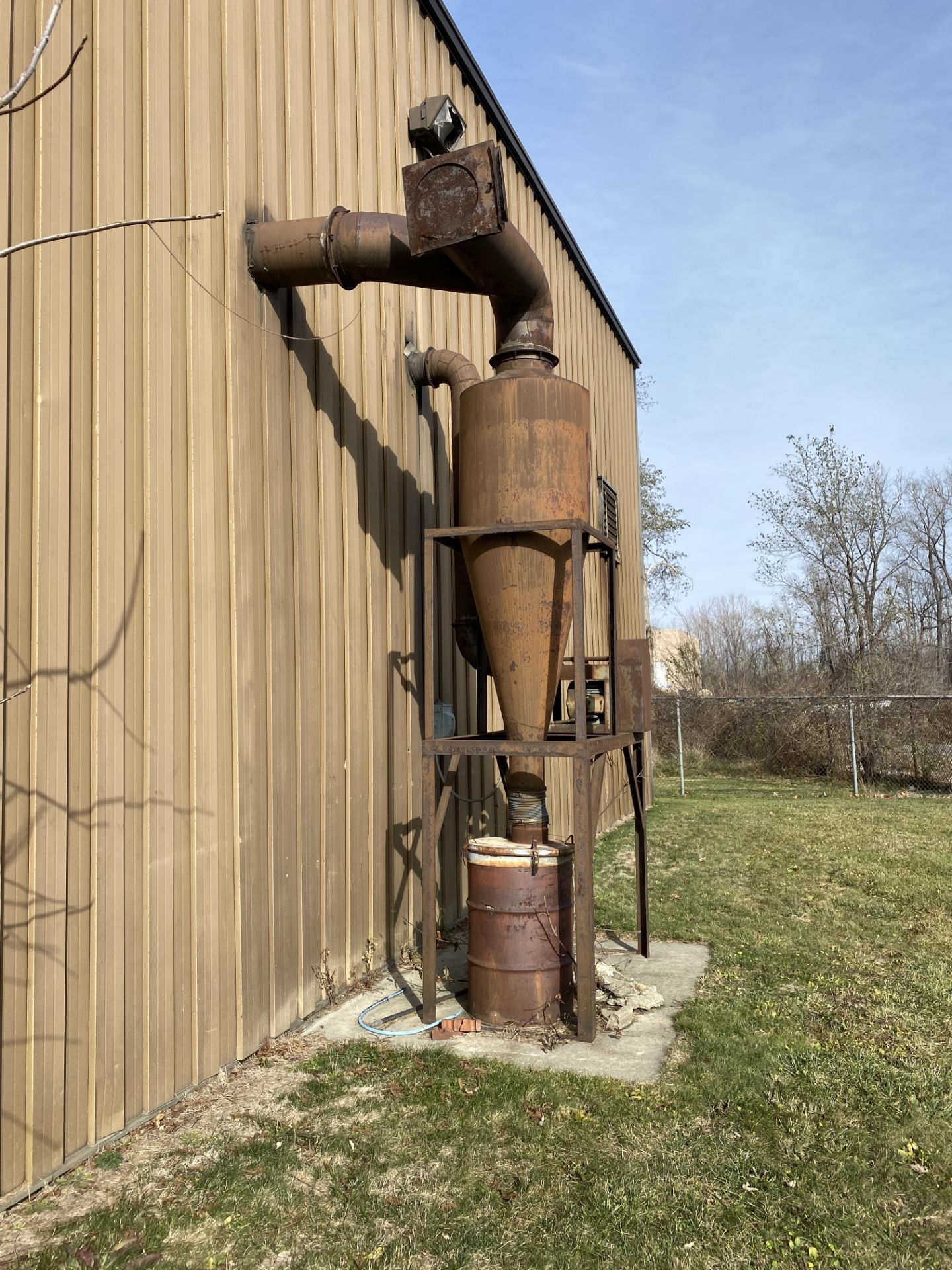 Outdoor Dust Collector