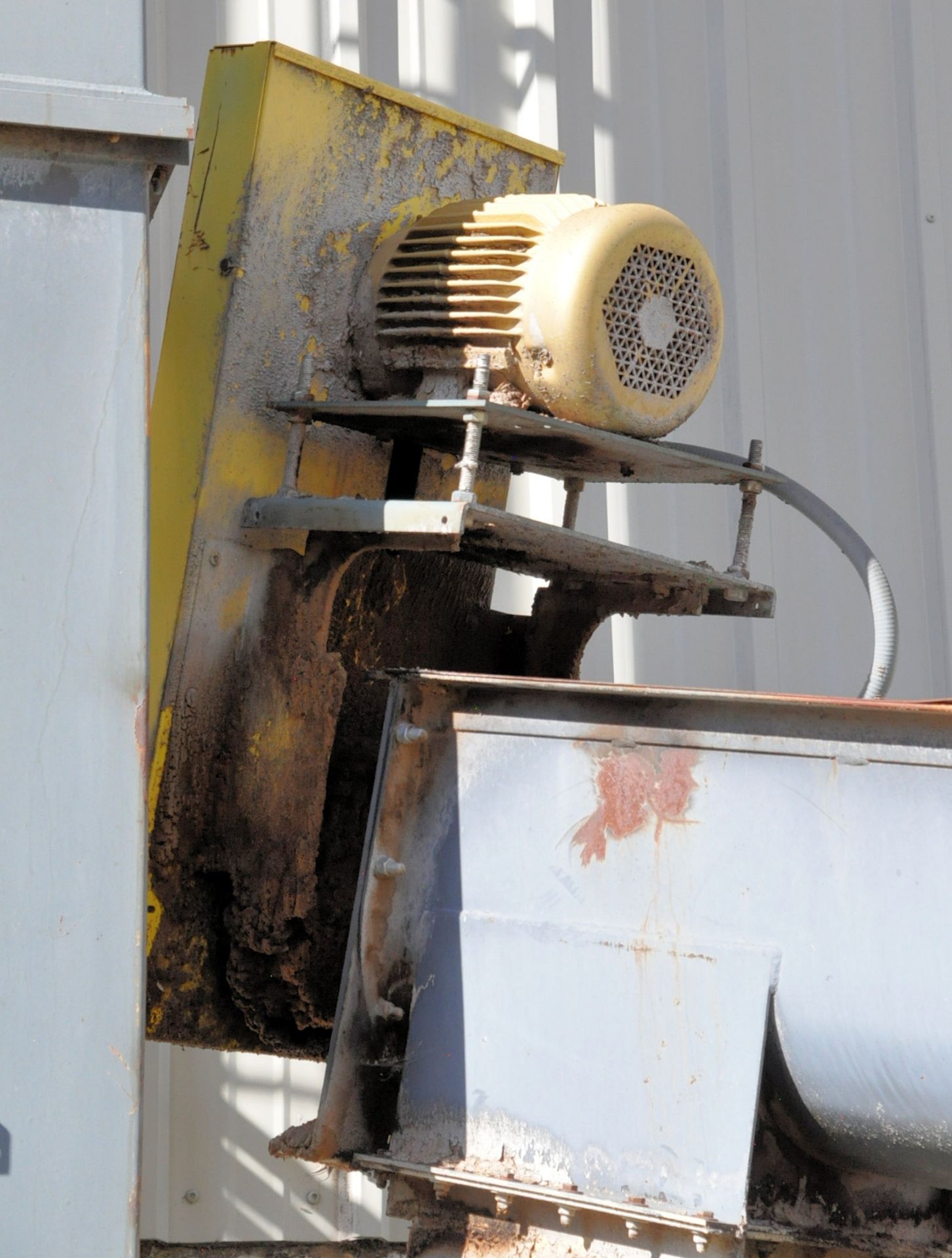 KWS Manufacturing Co., Inc. Motorized Inclined Single Screw Aggregate Discharge - Image 3 of 3