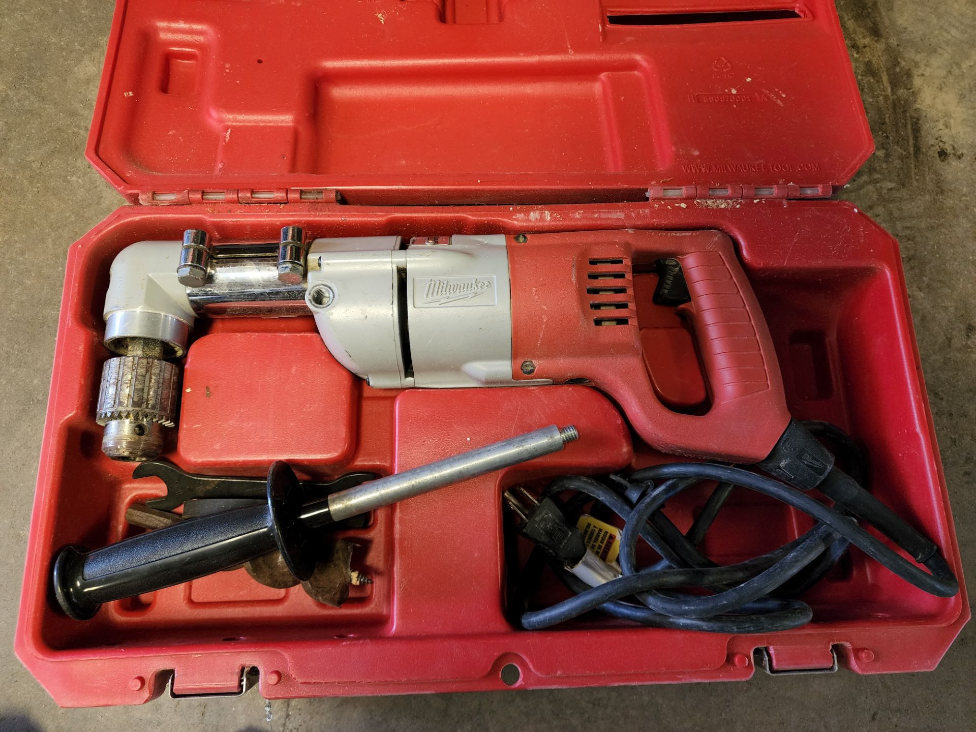 Milwaukee Heavy Duty 1/2" Right Angle Drill w/Case