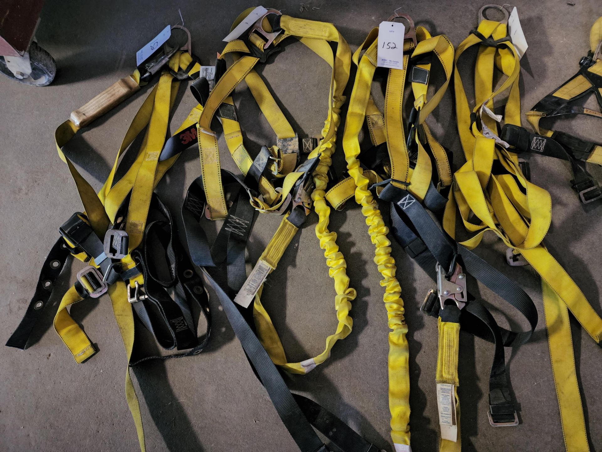 Lot Consisting of Safety Equipment - Image 11 of 19