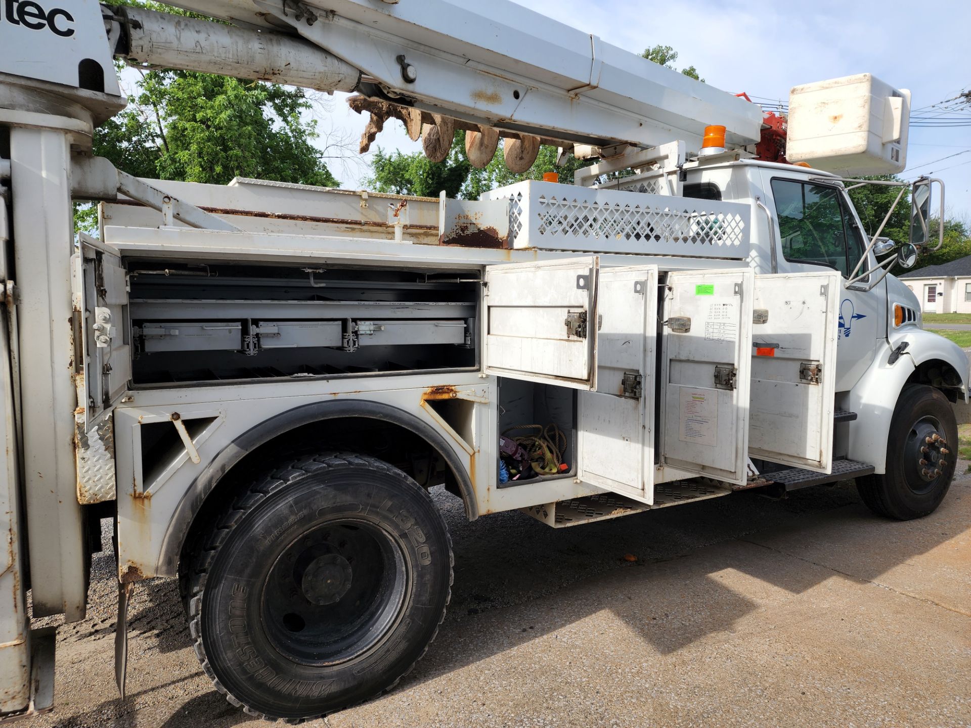 2003 Sterling Acterra Digger Derrick Truck - Image 13 of 31