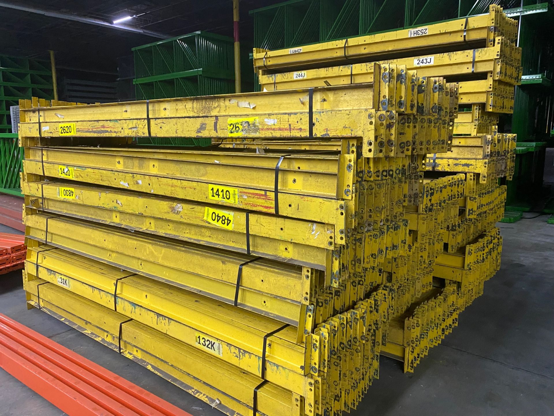 9 BAYS OF STRUCTURAL STYLE PALLET RACKS - 9 BAYS X 1 LINES X 30'H X 36"D X 112"W - Image 4 of 5