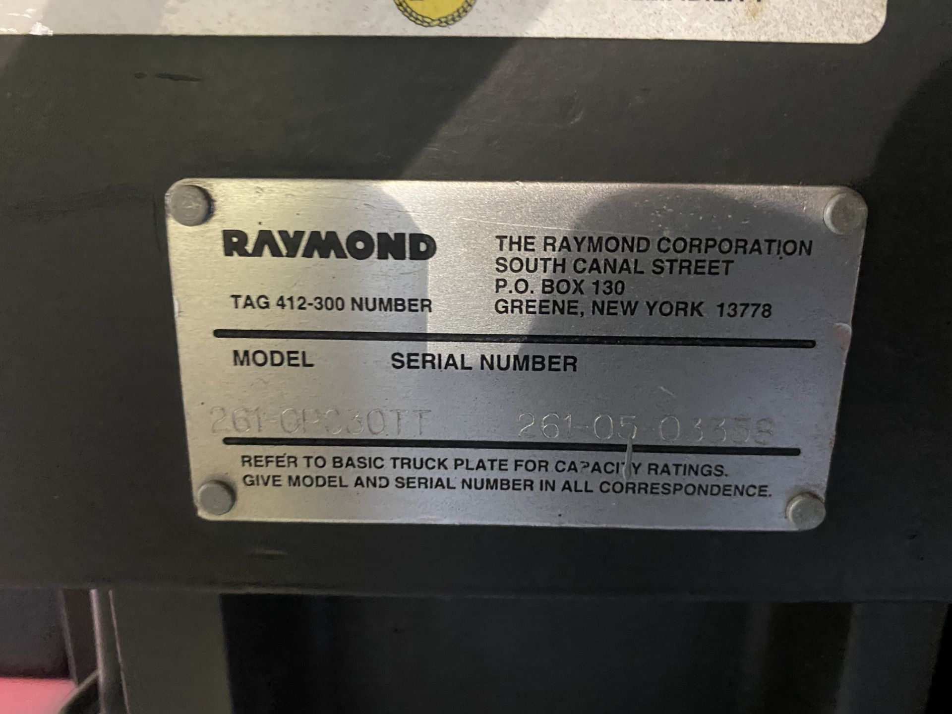 RAYMOND ELECTRIC ORDER PICKER - Image 6 of 8