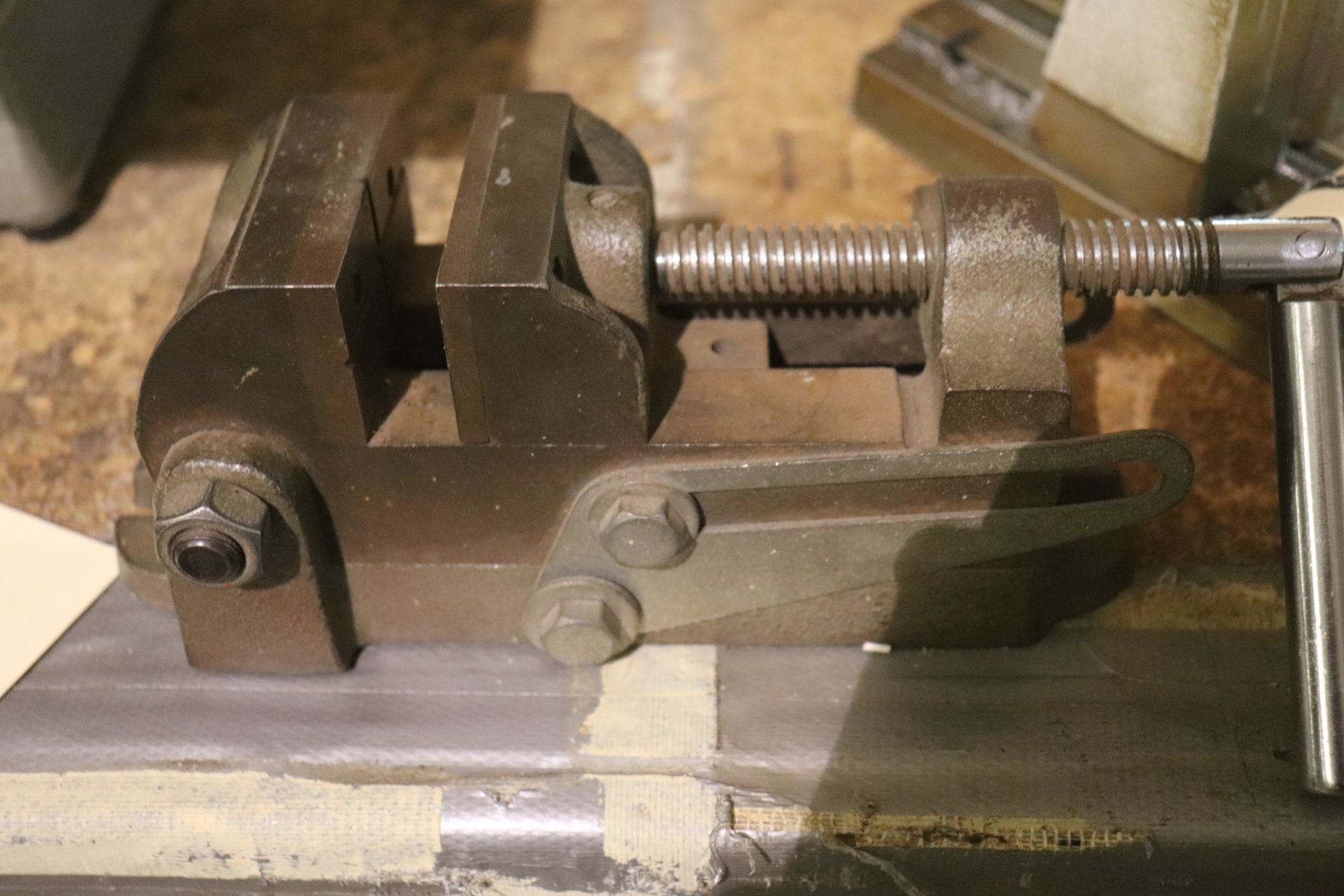 2-1/2" vise - Image 2 of 2