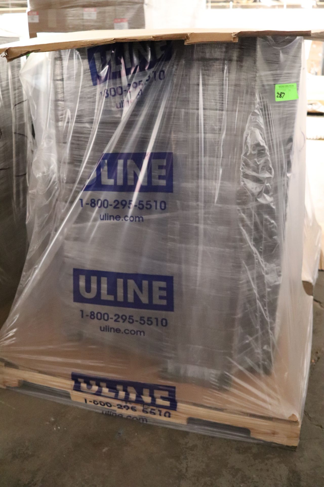 Pallet of Uline S-13216G forest green boxes