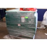 Pallet of Lid Totes Green model S 20589G