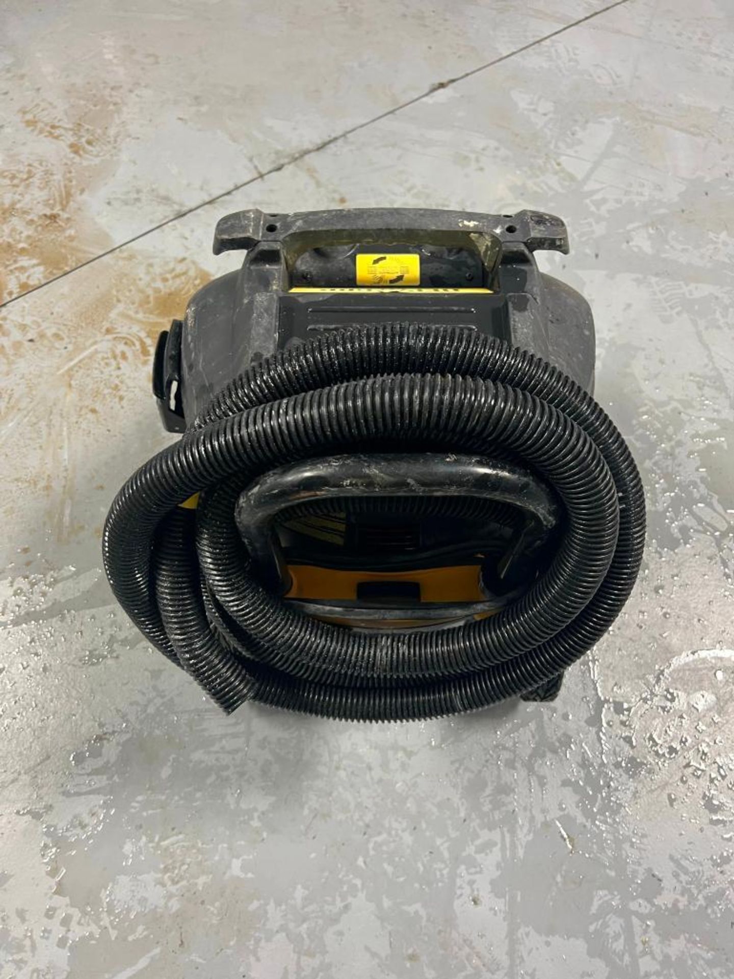 (1) DeWalt DWV012 10 Gallon Dust Extractor Vacuum, HEPA/RRP. Located in Mt. Pleasant, IA. - Image 3 of 3