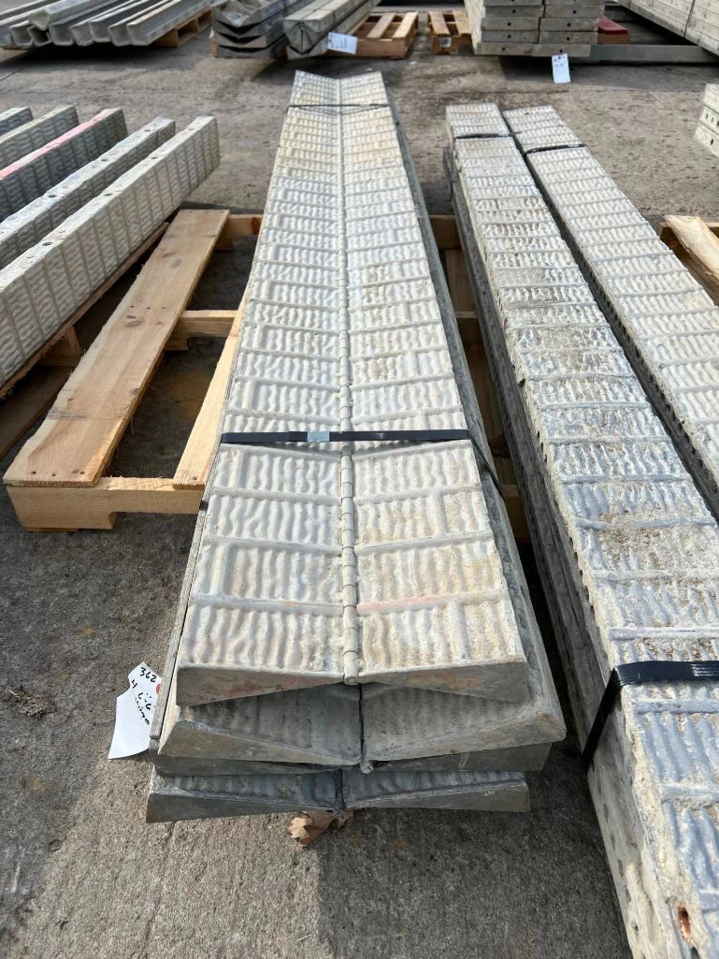 (4) 6" x 6" x 8' Hinged Corner Wall-Ties VertiBrick Aluminum Concrete Forms, 6-12 Hole Pattern. Loca