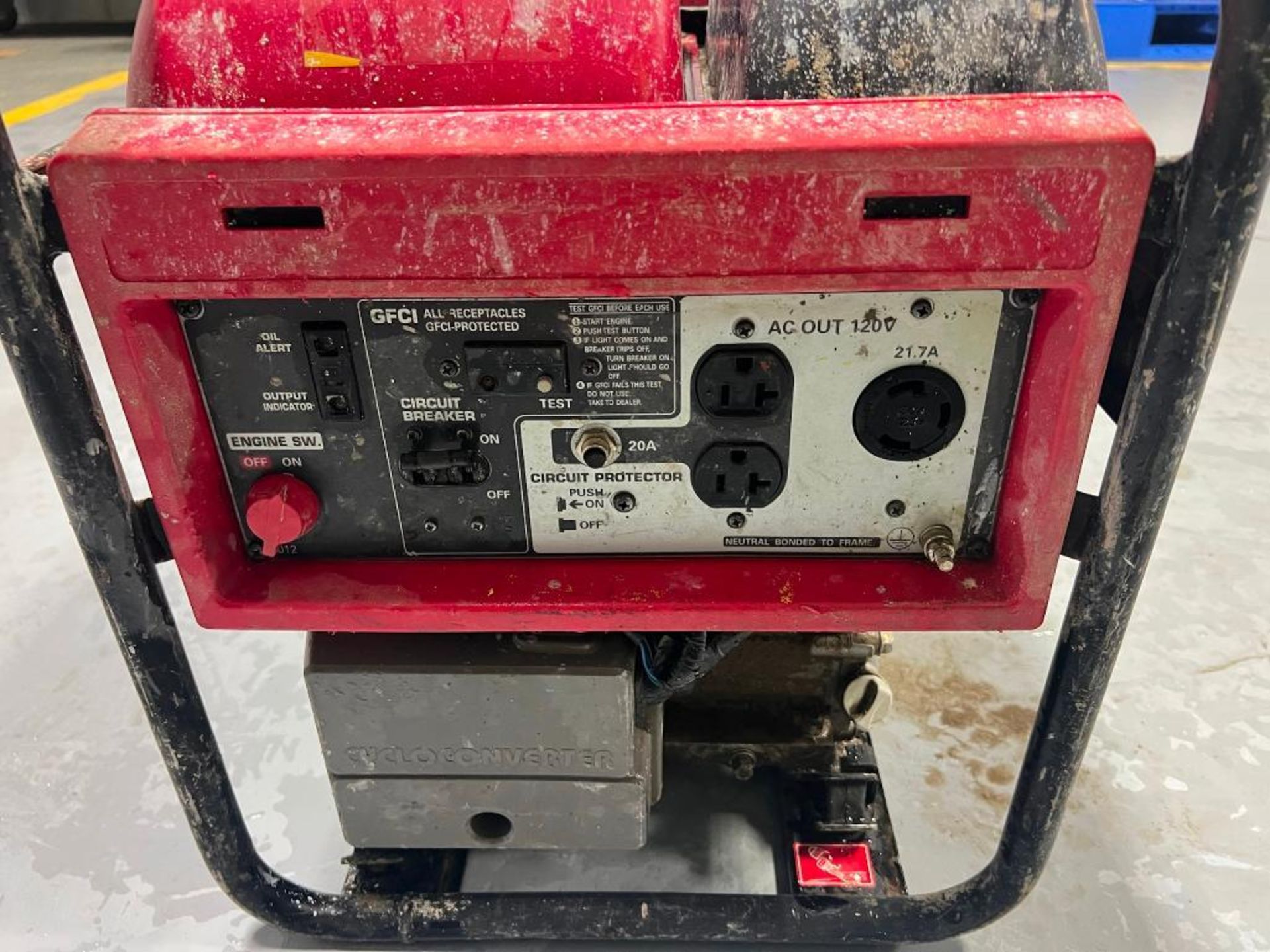 (1) HONDA EB3000 Generator. Located in Mt. Pleasant, IA. - Image 4 of 4