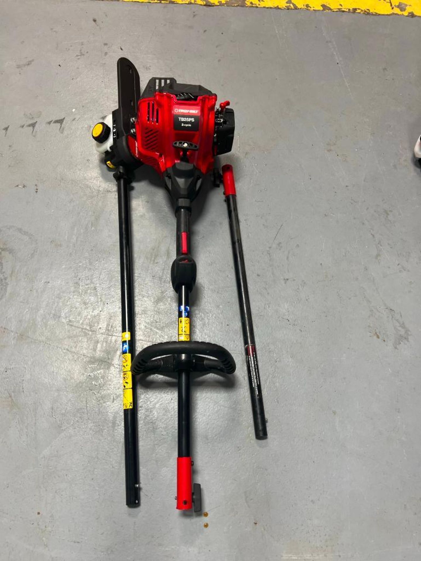 (1) Troy-Bilt TB25PS Long Reach Chainsaw. Located in Mt. Pleasant, IA.