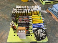Pallet of Miscellaneous Caulk, Caulking Guns & Tips. QB300 Multi Purpose Construction Adhesive, Henr
