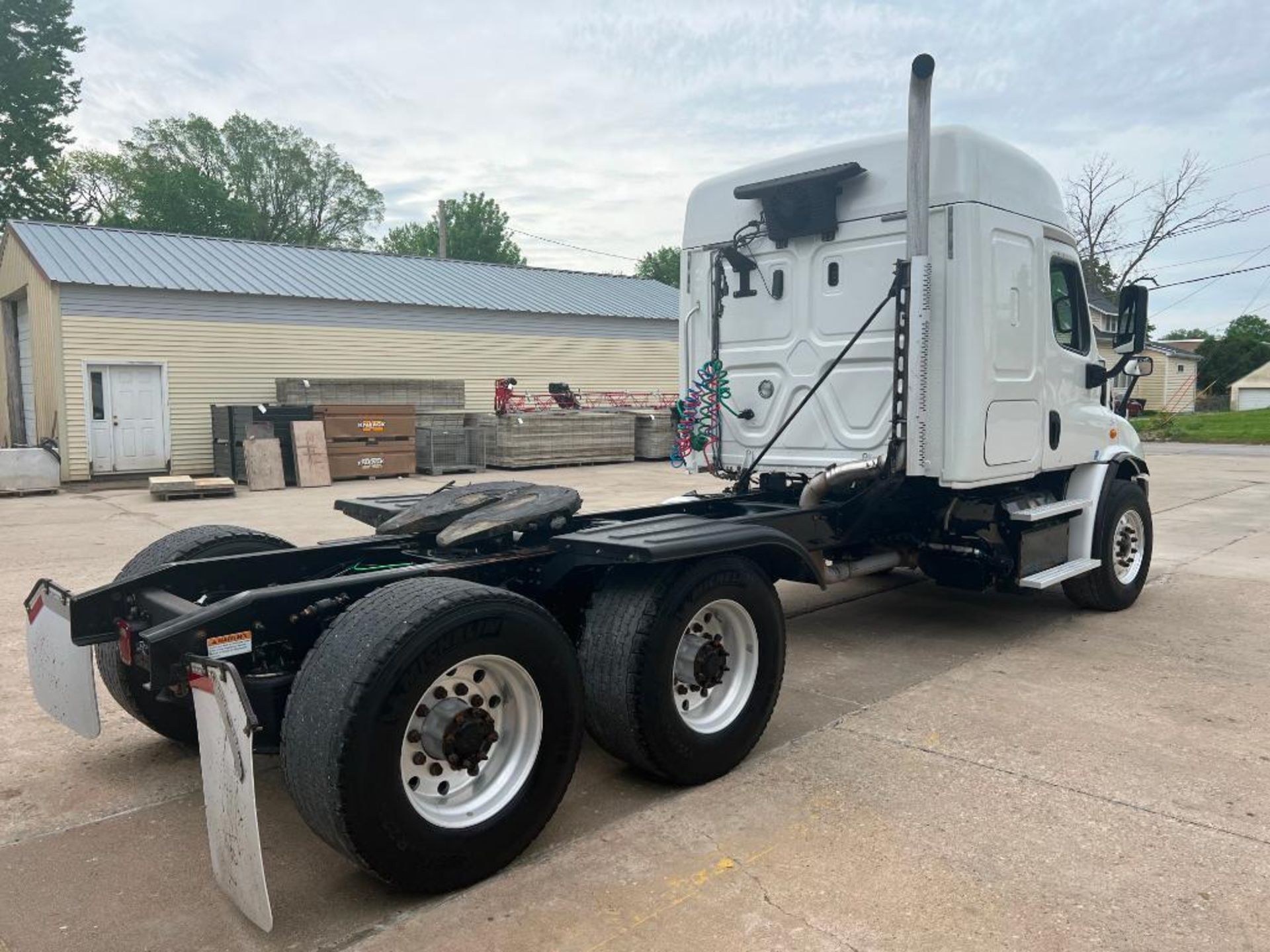 2018 Freightliner Cab/Sleeper, Cascadia 113, Vin #1FUJGHDV9JLJP7918, Miles 321692, Allison 4500 RDS - Image 3 of 52