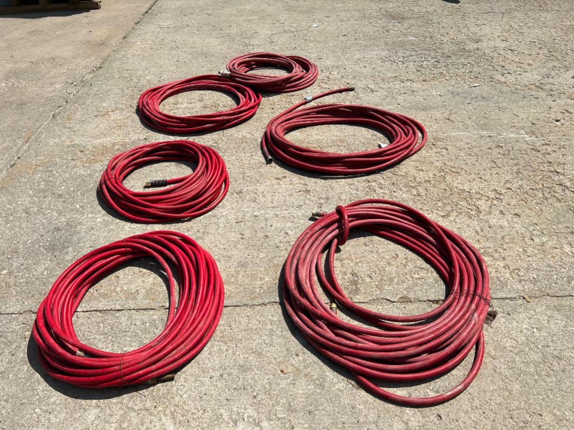 (6) Air Hose. Located in Mt. Pleasant, IA