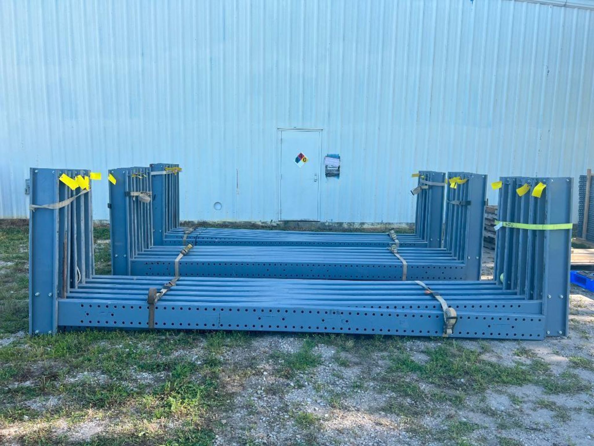 Heavy Duty Cantilever Racking - (2) 16' Uprights with 5'1" Legs, (6) 4' Arms, (2) 60" Brace Set/Hard - Image 2 of 16