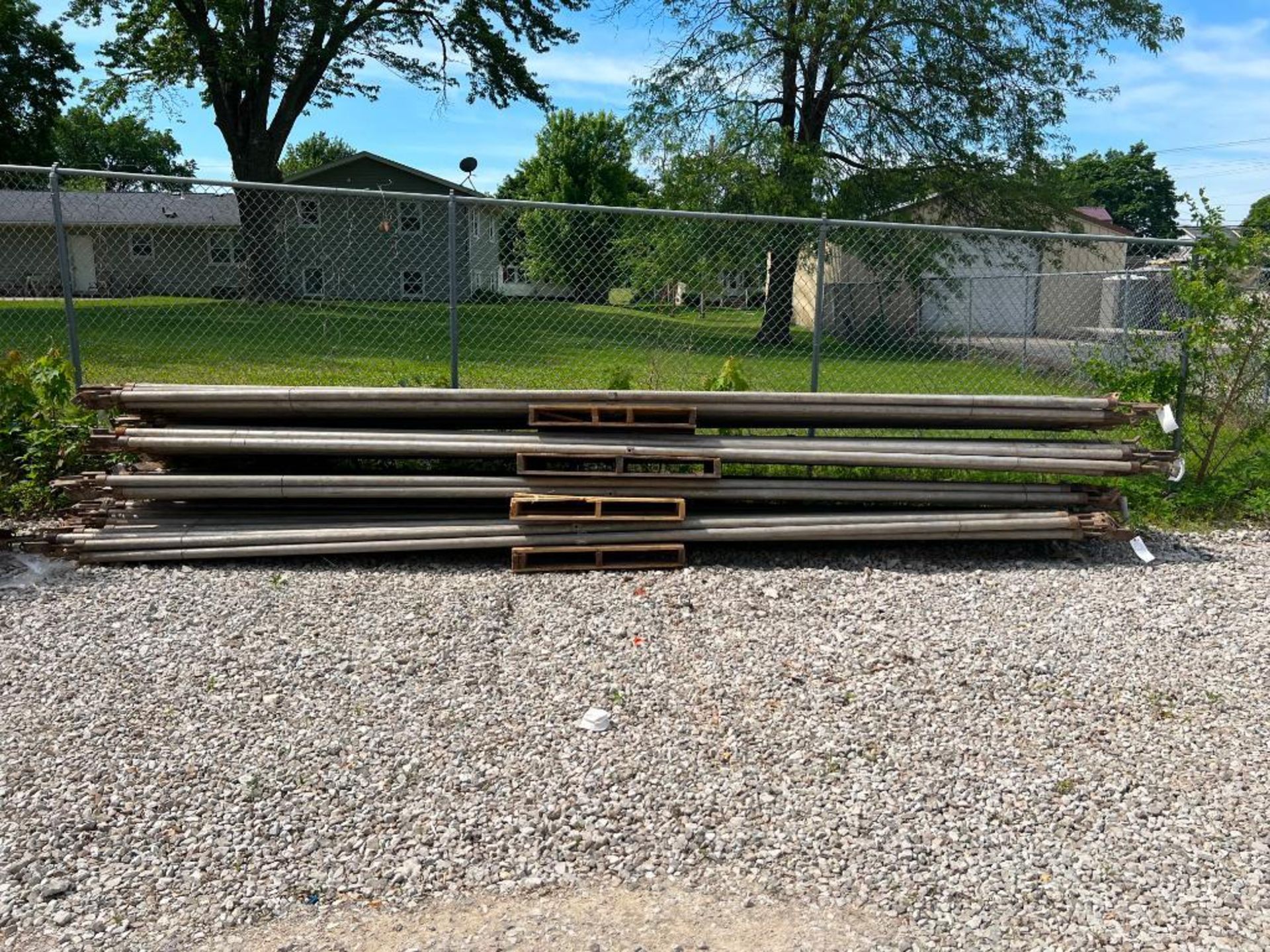 (22) 20' Aluminum Turnbuckles. Located in Mt. Pleasant, IA - Image 2 of 2