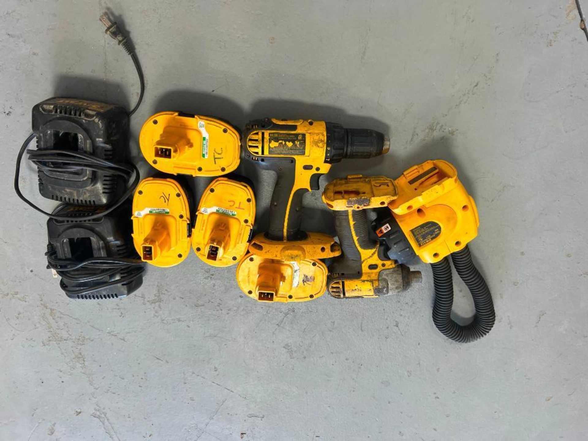 DeWalt DW919 Rechargeable Light, Impact Wrench, Batteries & Chargers. Located in Mt. Pleasant, IA
