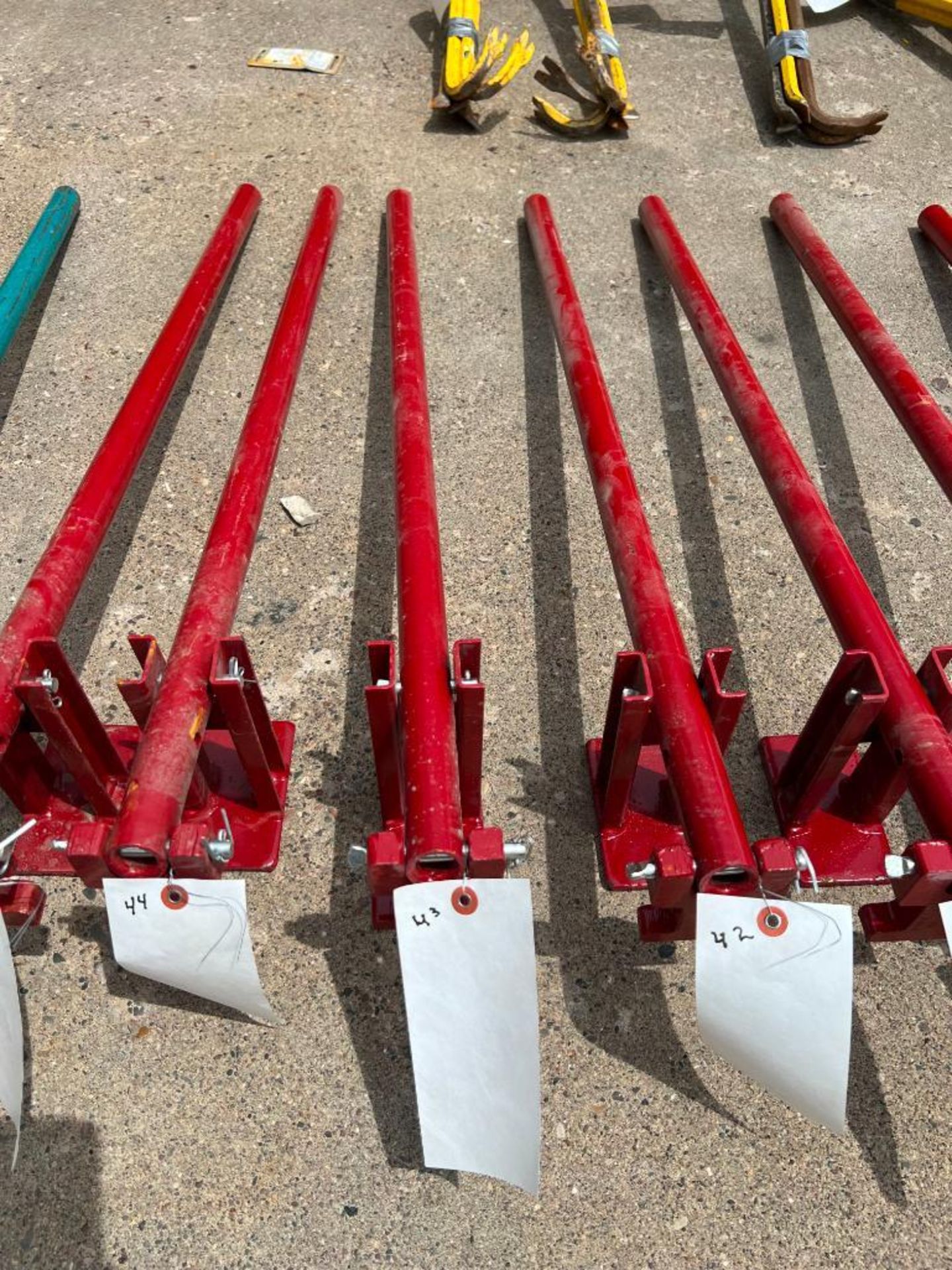 (New) Stake Puller. Located in Mt. Pleasant, IA