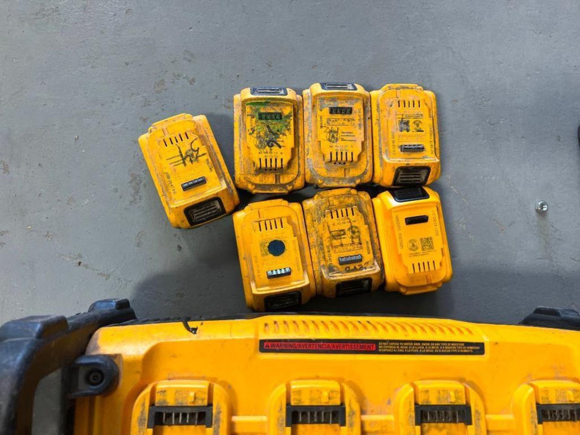 DeWalt Portable Power Station & Batteries. Located in Mt. Pleasant, IA - Image 2 of 2