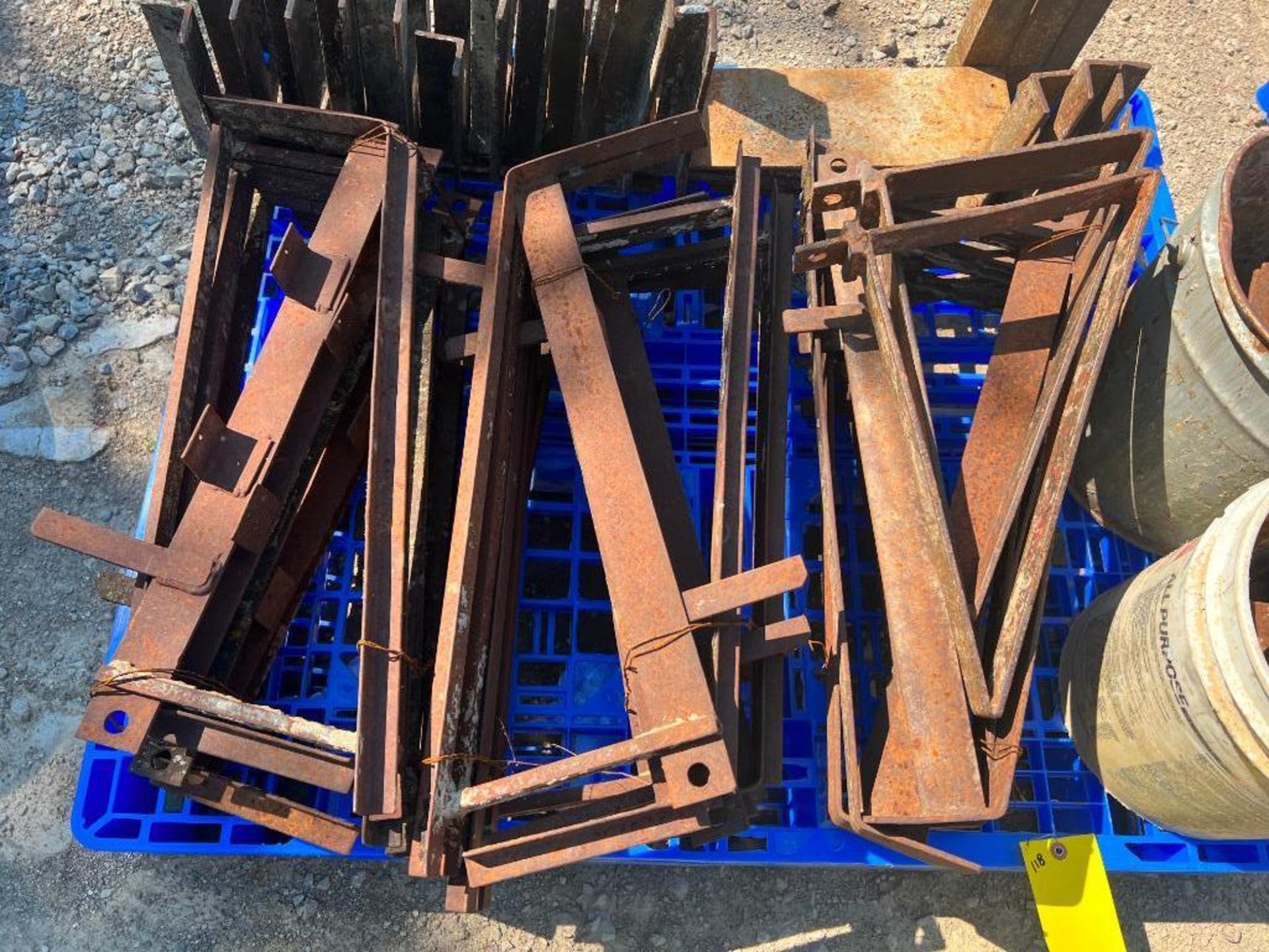 Pallet of Scaffolding Brackets & Whalers. Located in Altamont, IL - Image 2 of 4