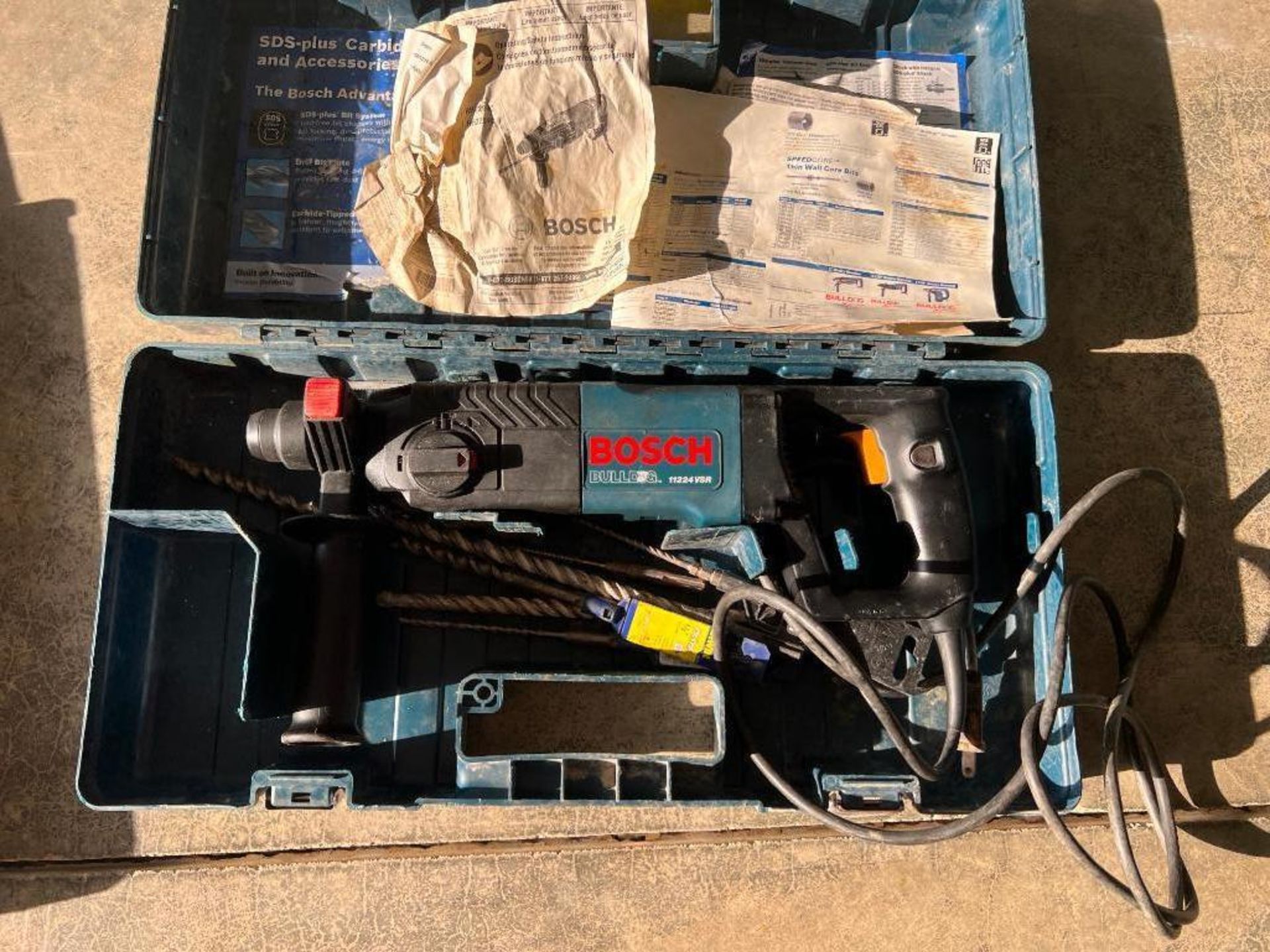 Bosch Bulldog 11224VSR Hammer Drill, 1/2", with Drill Bits. Located in Altamont, IL - Image 2 of 2