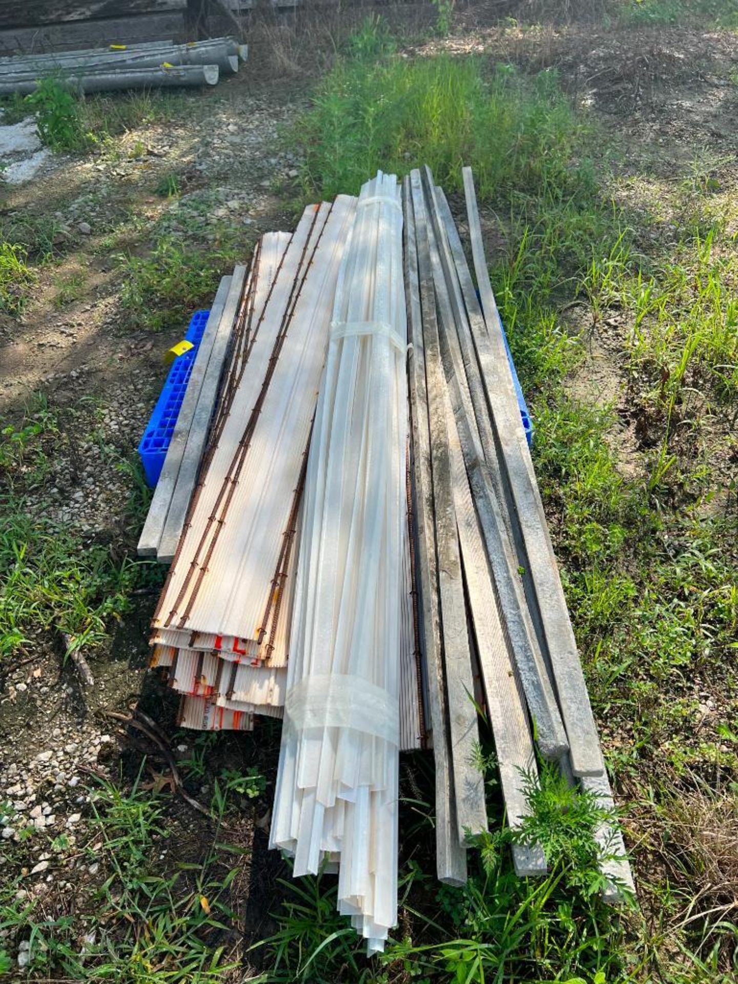 Various Size Water Stop & PVC Joints. Located in Altamont, IL