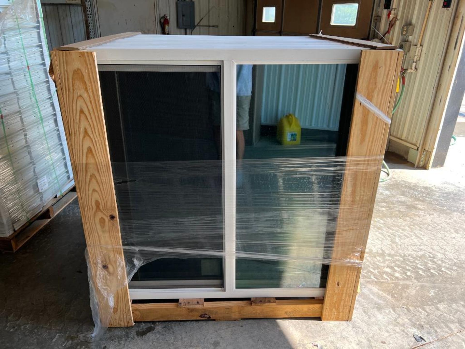 (15) New Bowman-Kemp Sliding Windows 4' x 4' - Insulated, Vinyl, Low E. Located in Altamont, IL