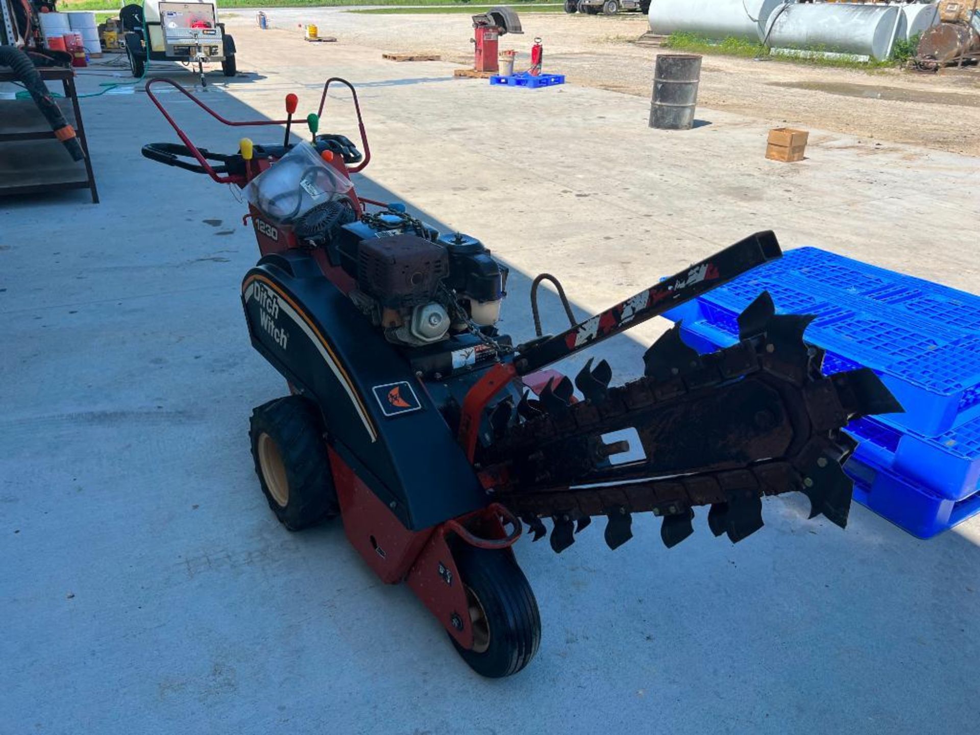 2006 Ditch Witch 1230 Walk Behind Trencher With New Teeth, Honda GX390 Engine, Product #CMW1230HK600 - Image 4 of 10