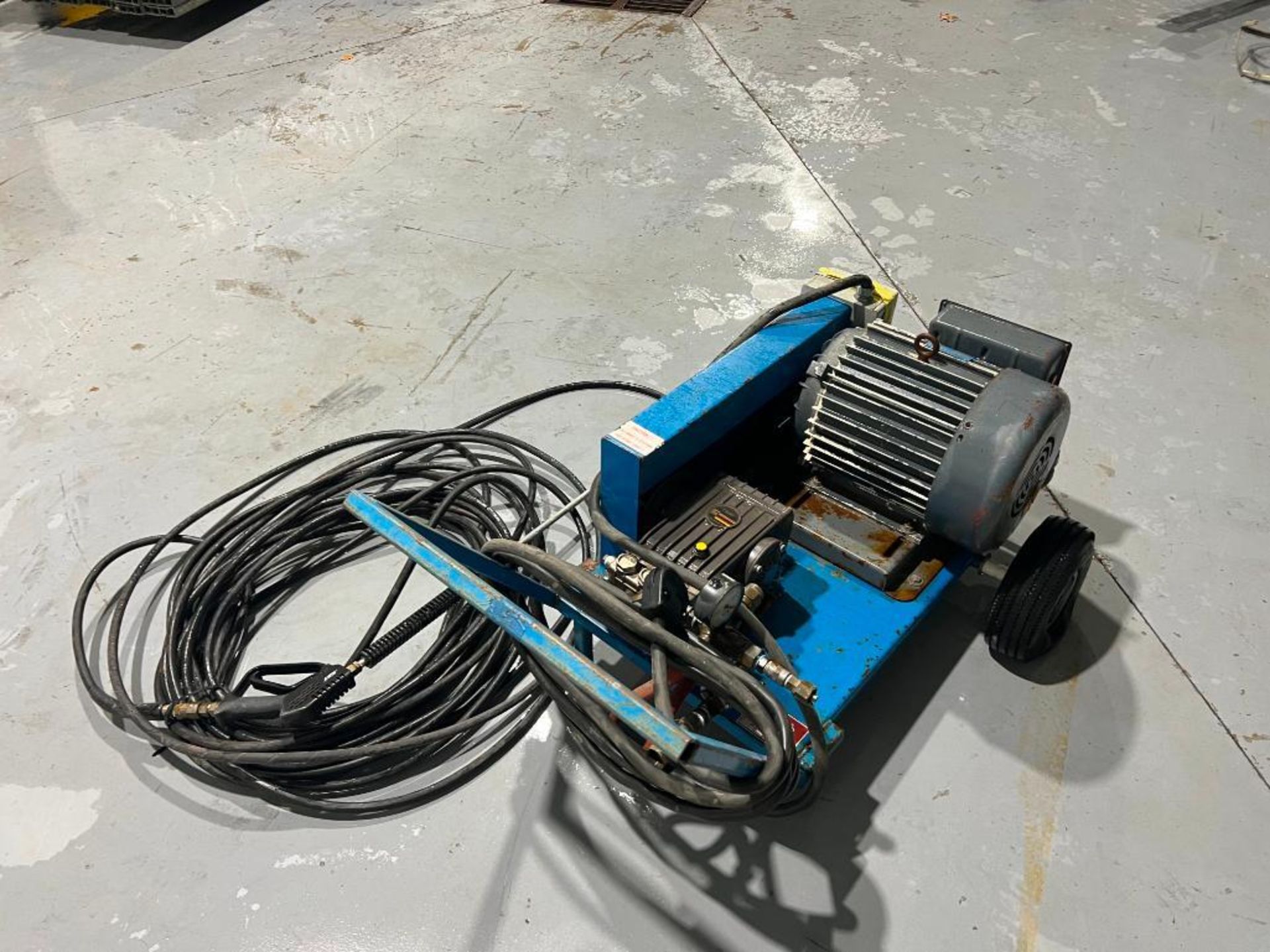 Dultmeier Sales Pressure Washer Farm 25, Model #DU PMT9281B, Serial #31 with Wand and Hose. Located - Image 15 of 16
