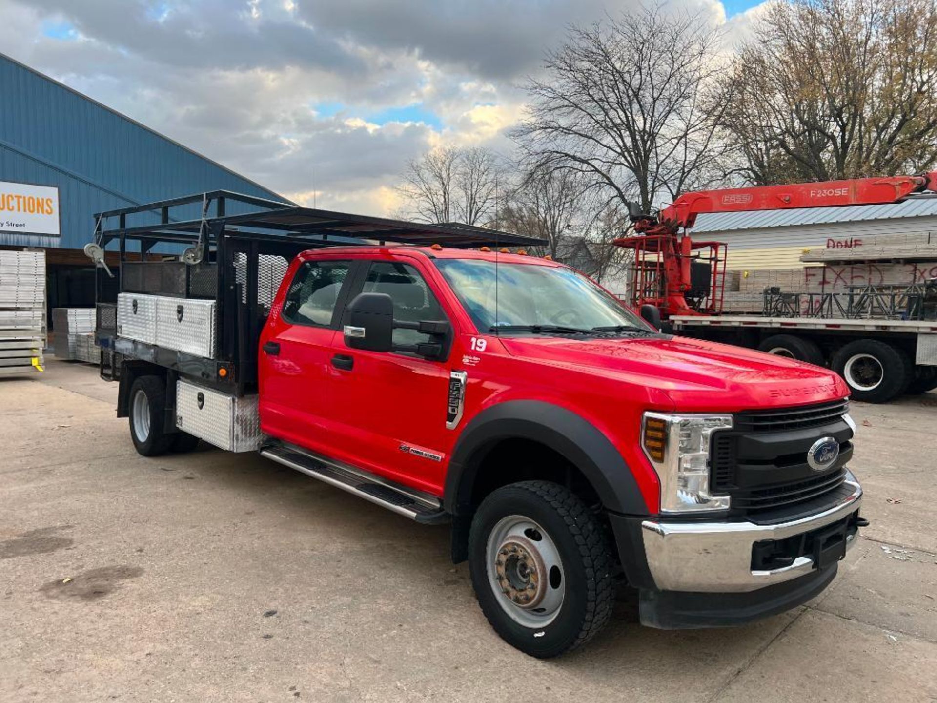 2019 Ford F550 4X4 Crew Cab Truck, VIN #1FD0W5HT1KEE51904, Miles 111,556, 6-Speed Automatic Transmis - Image 2 of 29