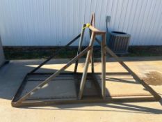 8' x 4" x 38" Basket. Located in Mt. Pleasant, IA