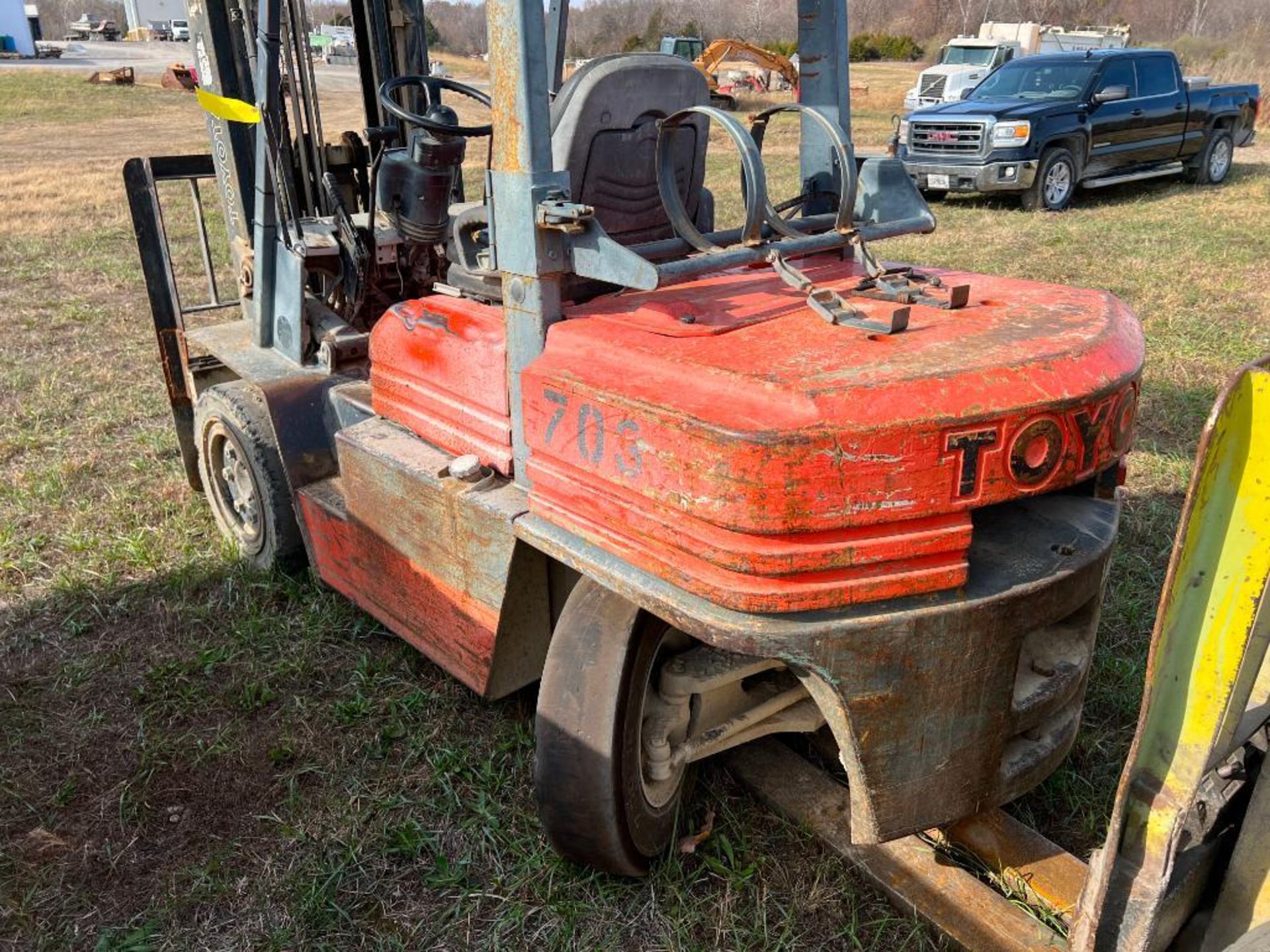 Toyota 02-5FG35 Forklift, Serial #A5FG35-30598, Hours 10,268, 6 Cylinder Gas Engine, Powershift Tran - Image 4 of 11