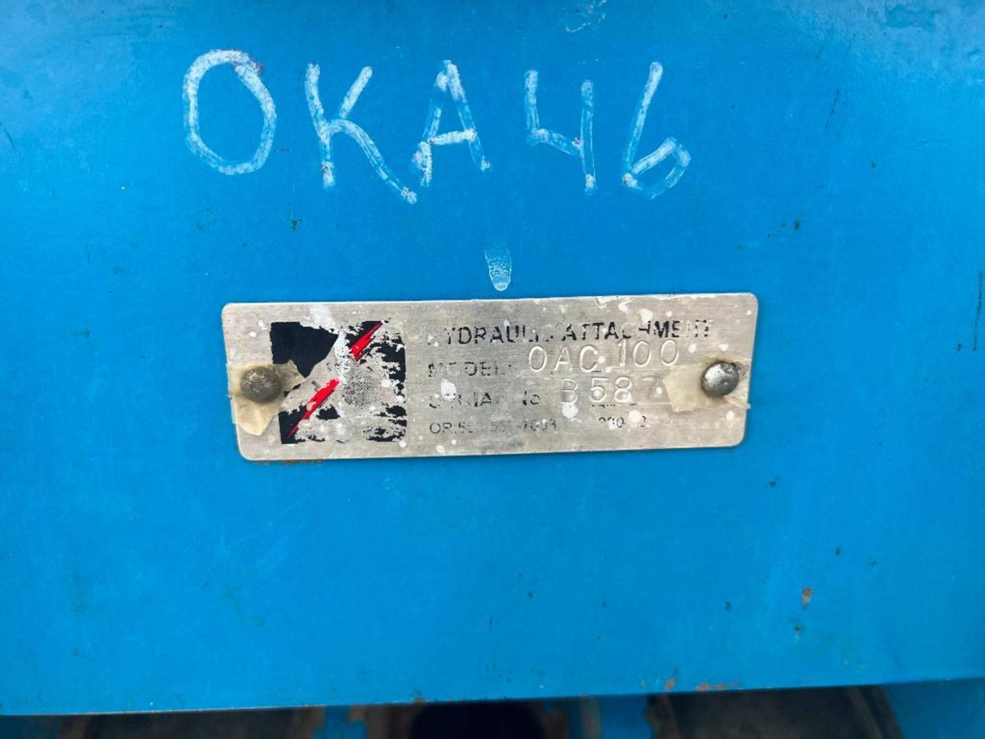 Okada America OAC100 Boom Mounted Hydraulic Plate Compactor for mini-excavator applications, 300# Wo - Image 5 of 7
