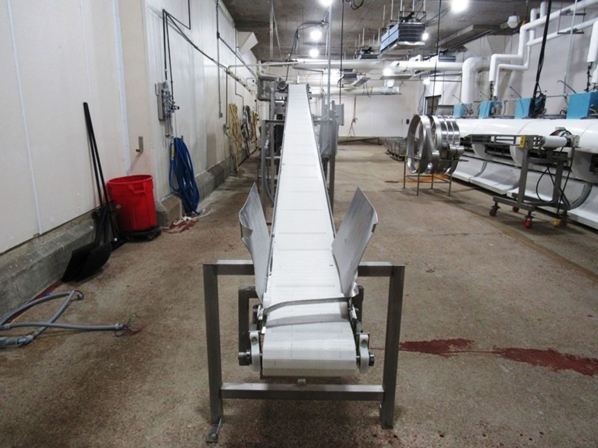 Stainless Steel Incline Conveyor, 11 1/2" W X 23' L flighted plastic belt, 1/4" flights spaced 12" - Image 2 of 4
