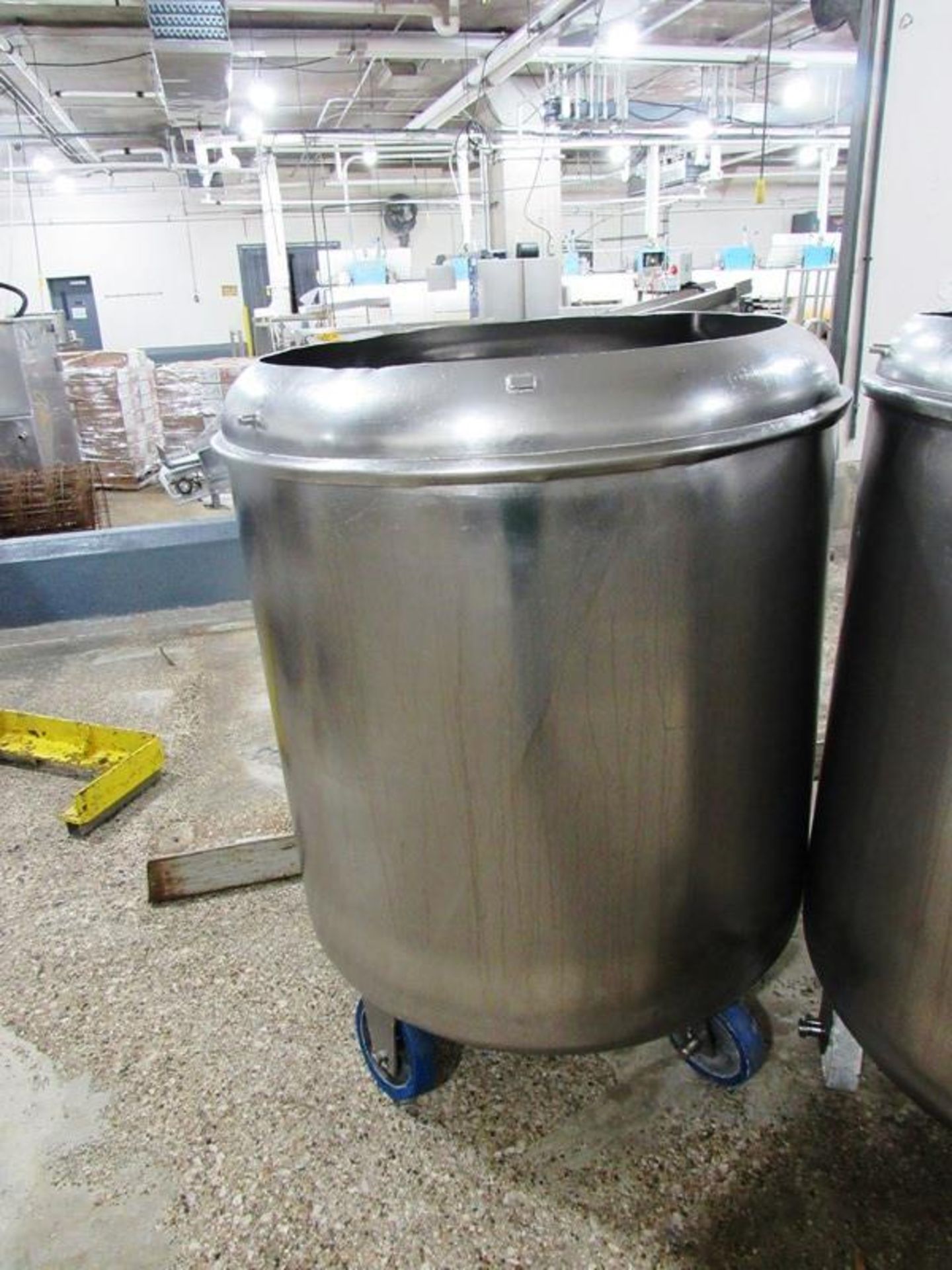 Globus Mdl. HS 3/5 Tumbling System, tumbling bed, (1) 750 liter stainless steel drum with lid, - Image 5 of 6