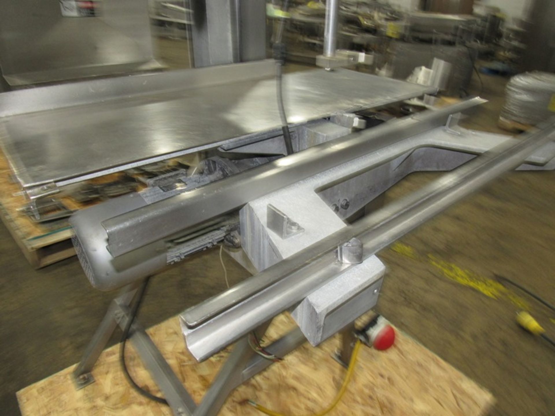 AEW Mdl. 400 Band Saw, aluminum head, missing moveable table and motor cover (Located in Plano, IL) - Image 4 of 6