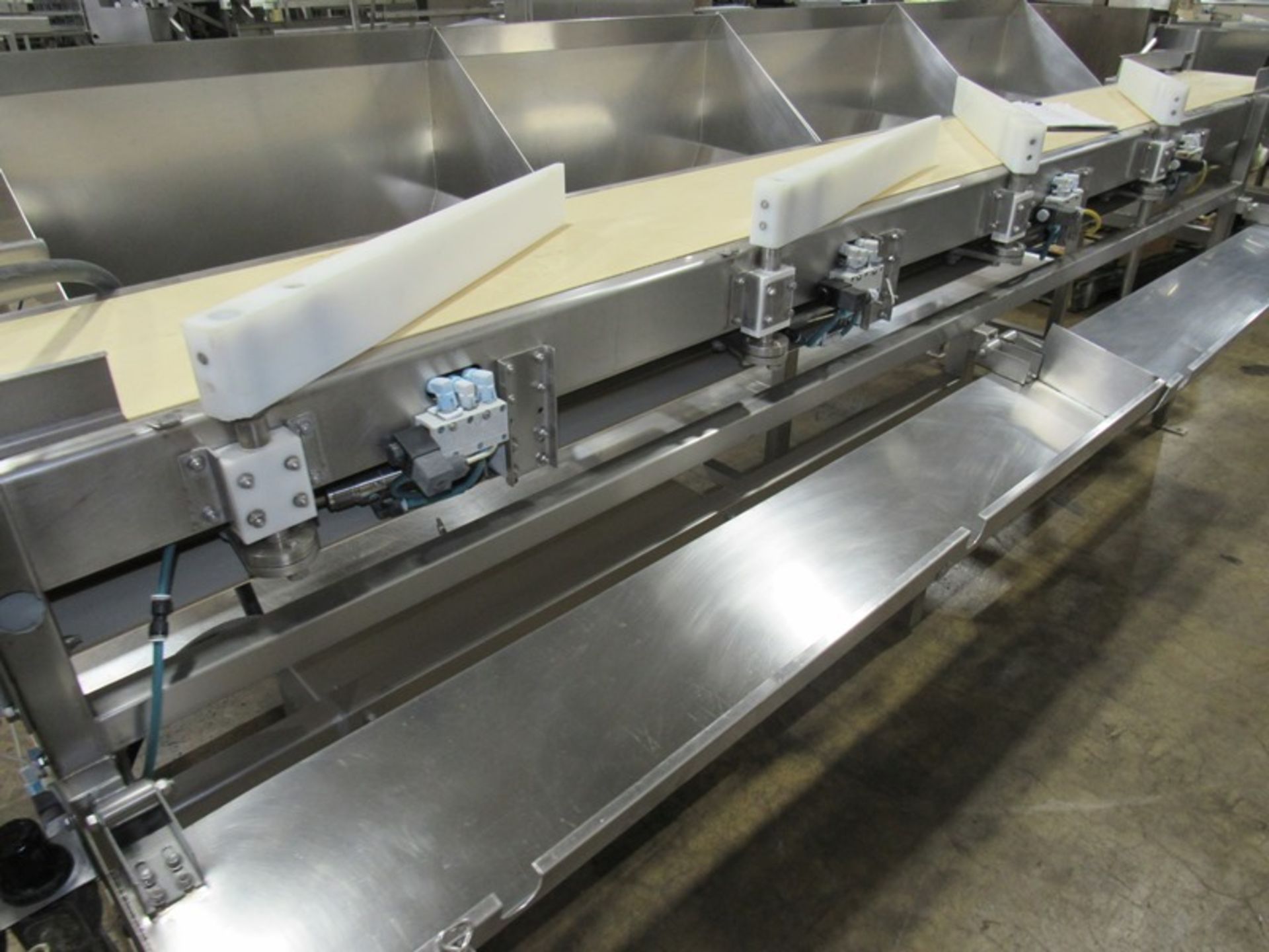 Stainless Steel Grading Conveyor, 11 1/2" W X 13' L neoprene belt, (4) stainless steel drop chutes - Image 5 of 7