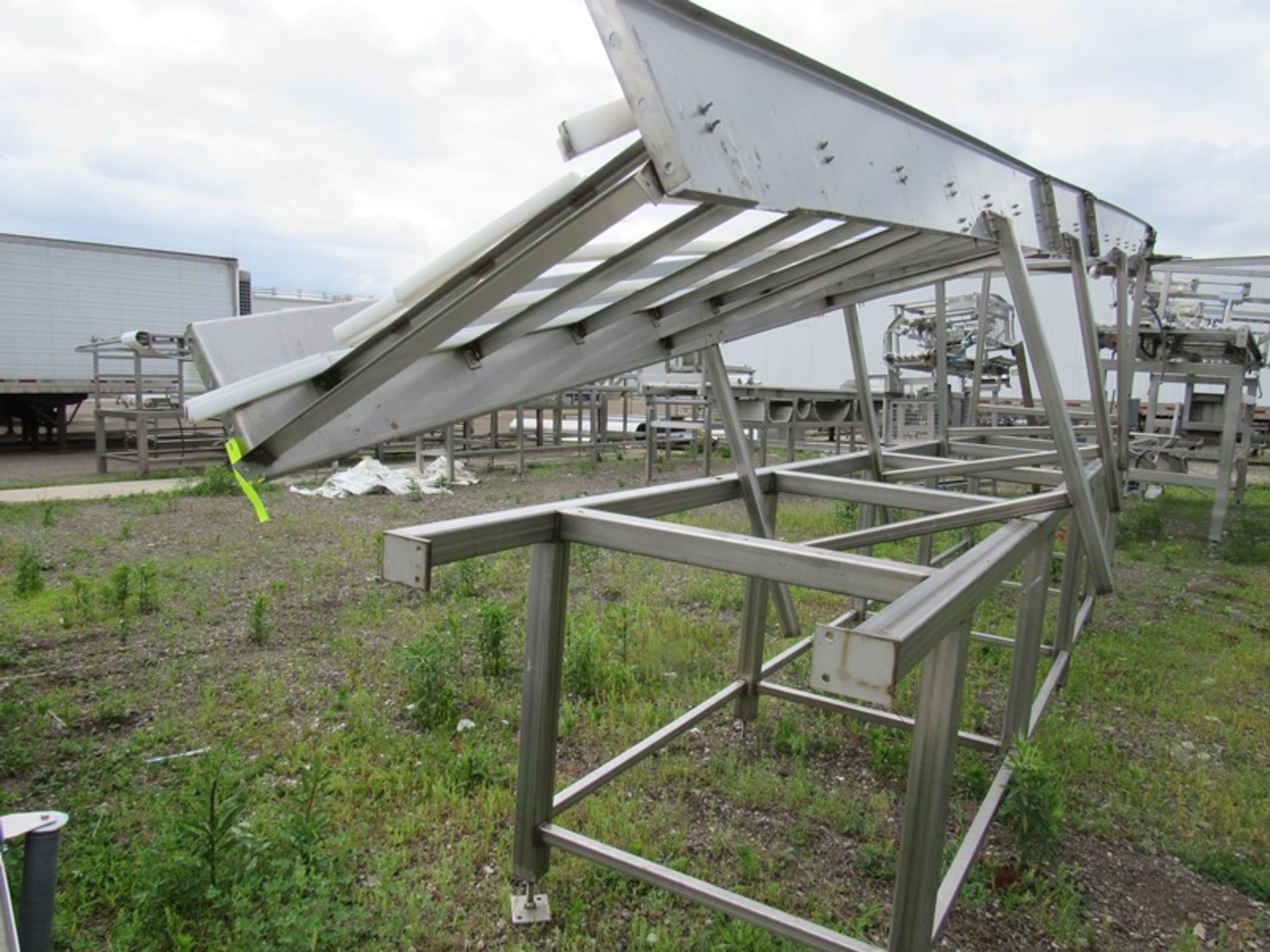 Stainless Steel Conveyor on stand, 36" W X 20' Long (Loading Fee: $150.00 - Rigger: Norm Pavlish - - Image 3 of 4