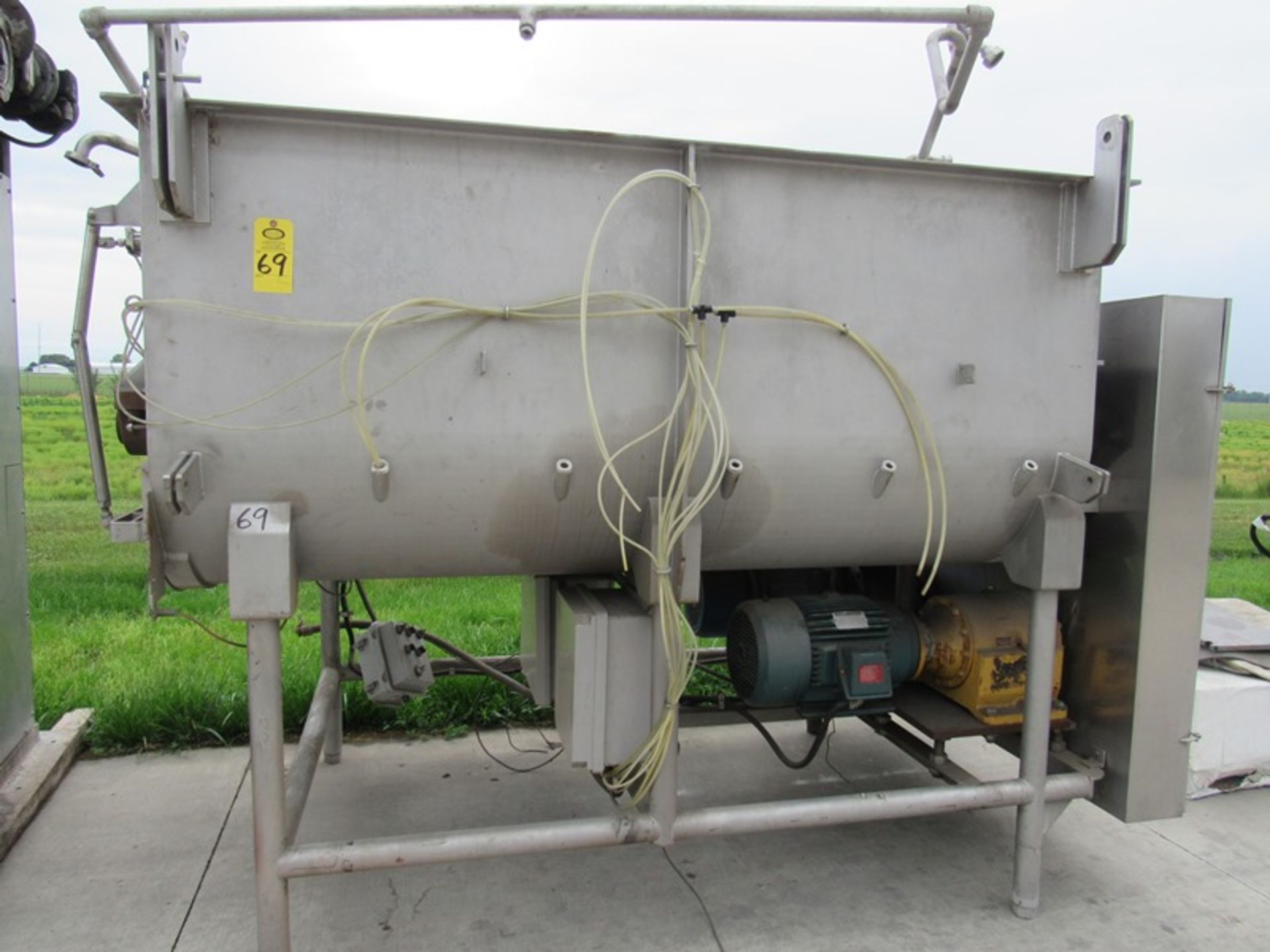 Stainless Steel Dual Shaft Ribbon Blender, 5' Wide X 8' L X 42" D bowl, Dual front end discharge,